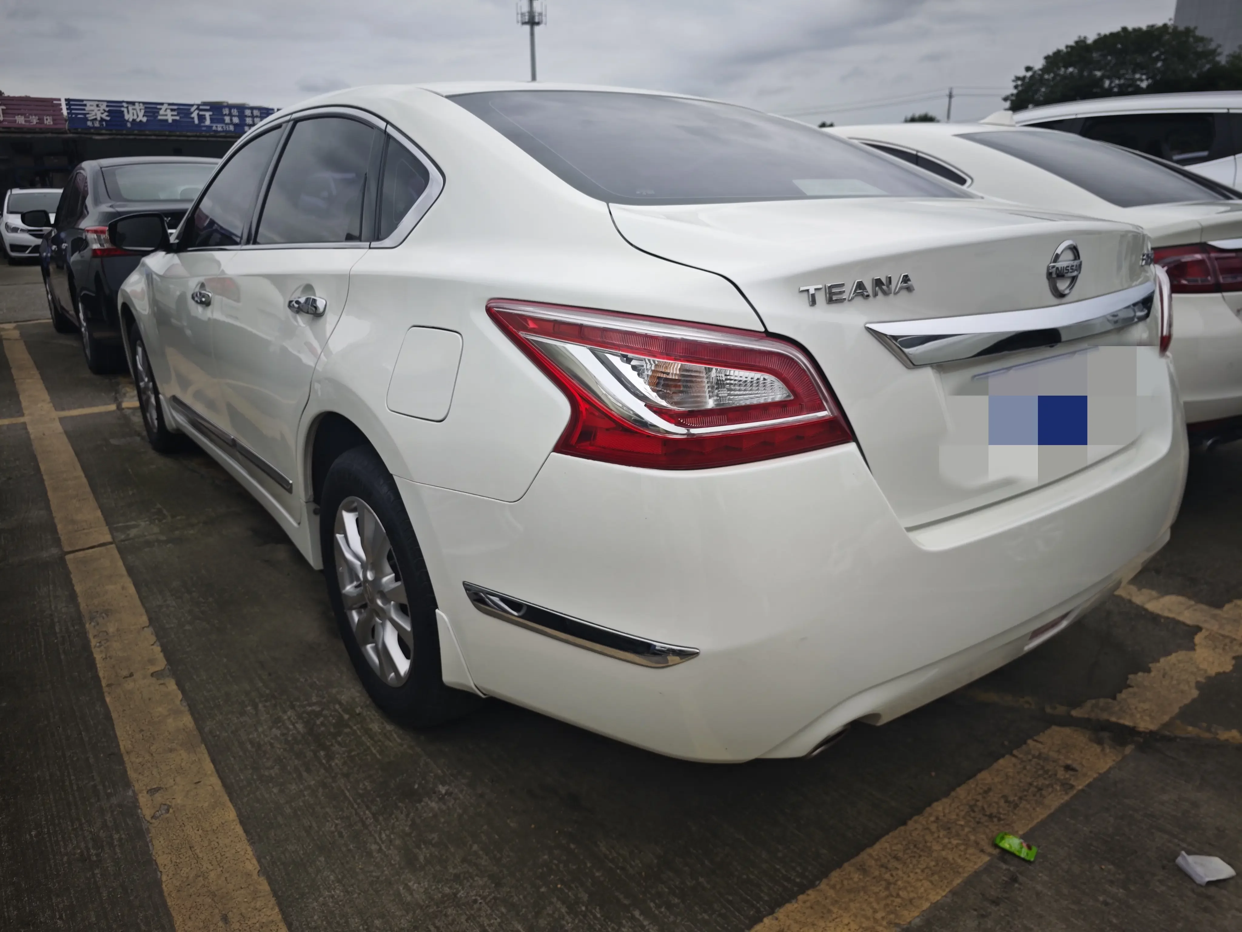 Nissan Altima