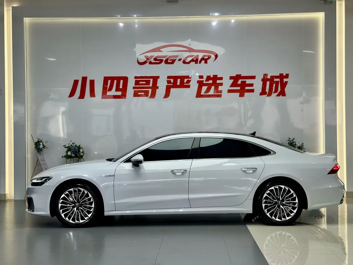 Audi A7L