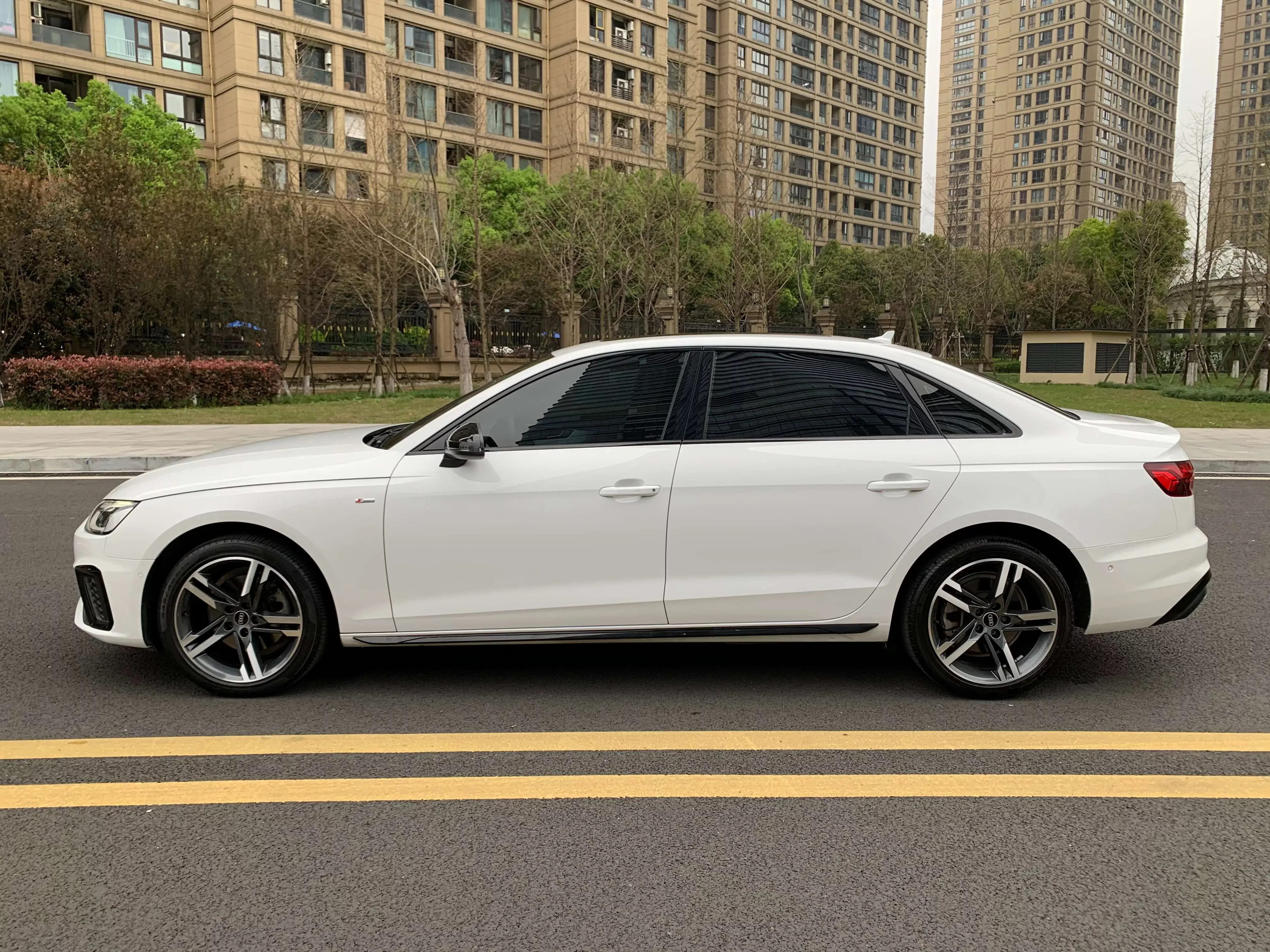 Audi A4L