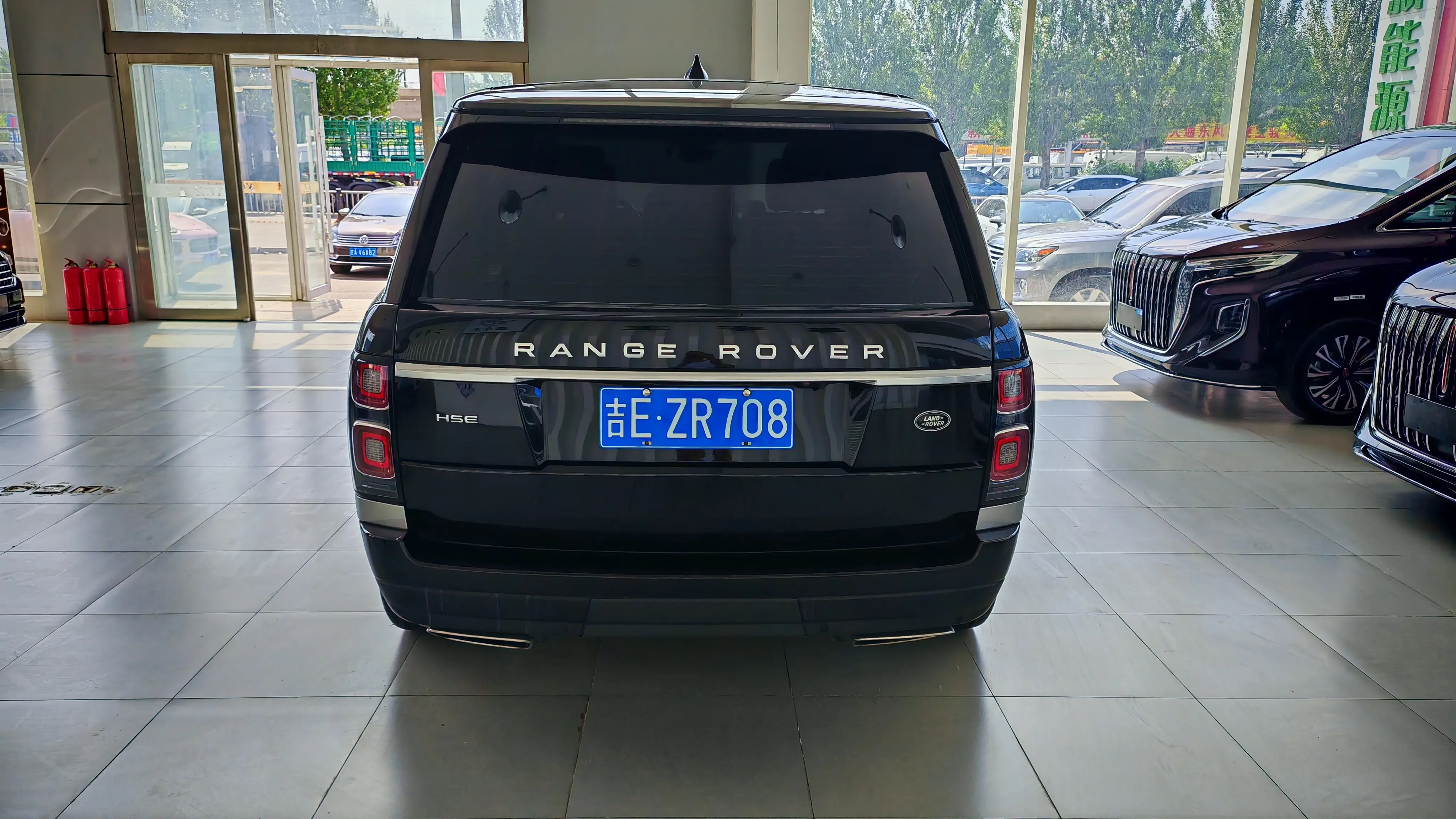Land Rover range rover