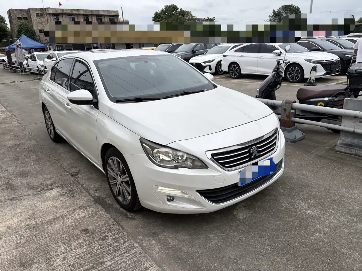 Peugeot 408