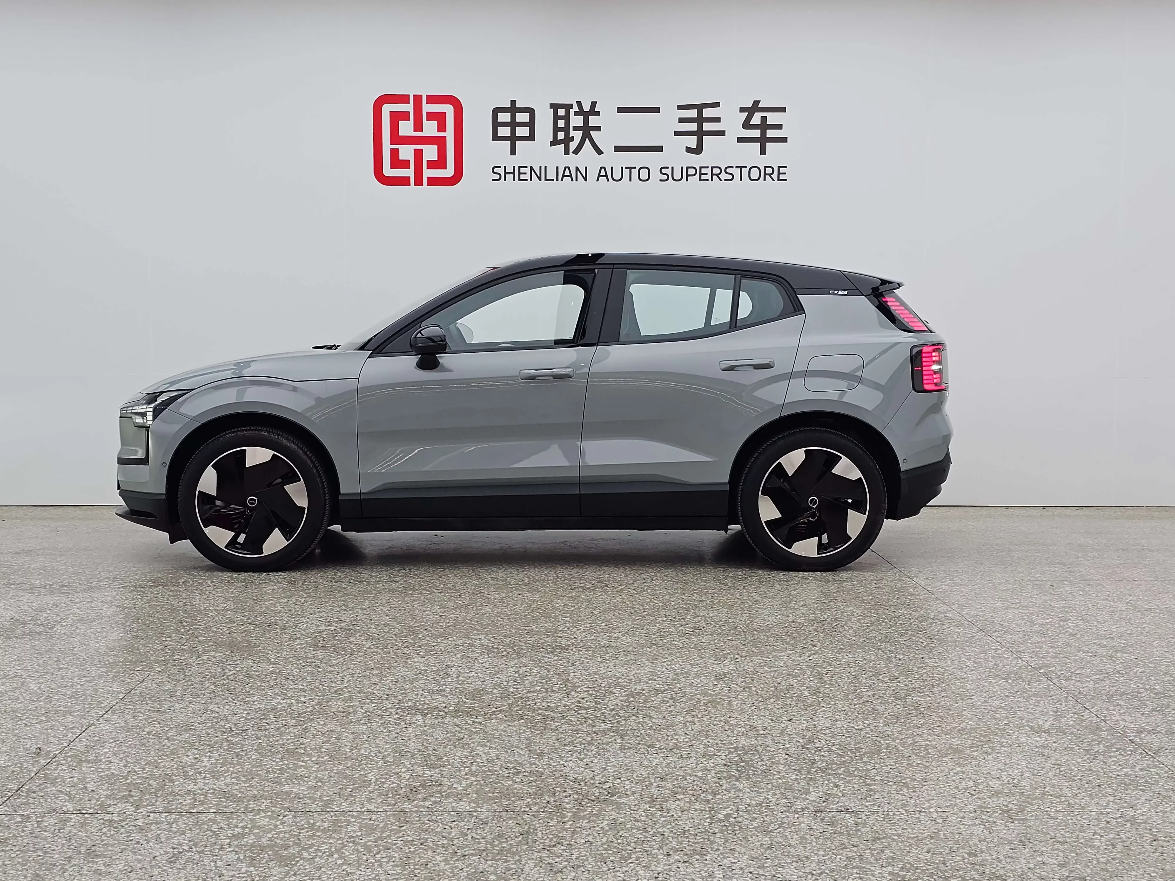 Volvo EX30