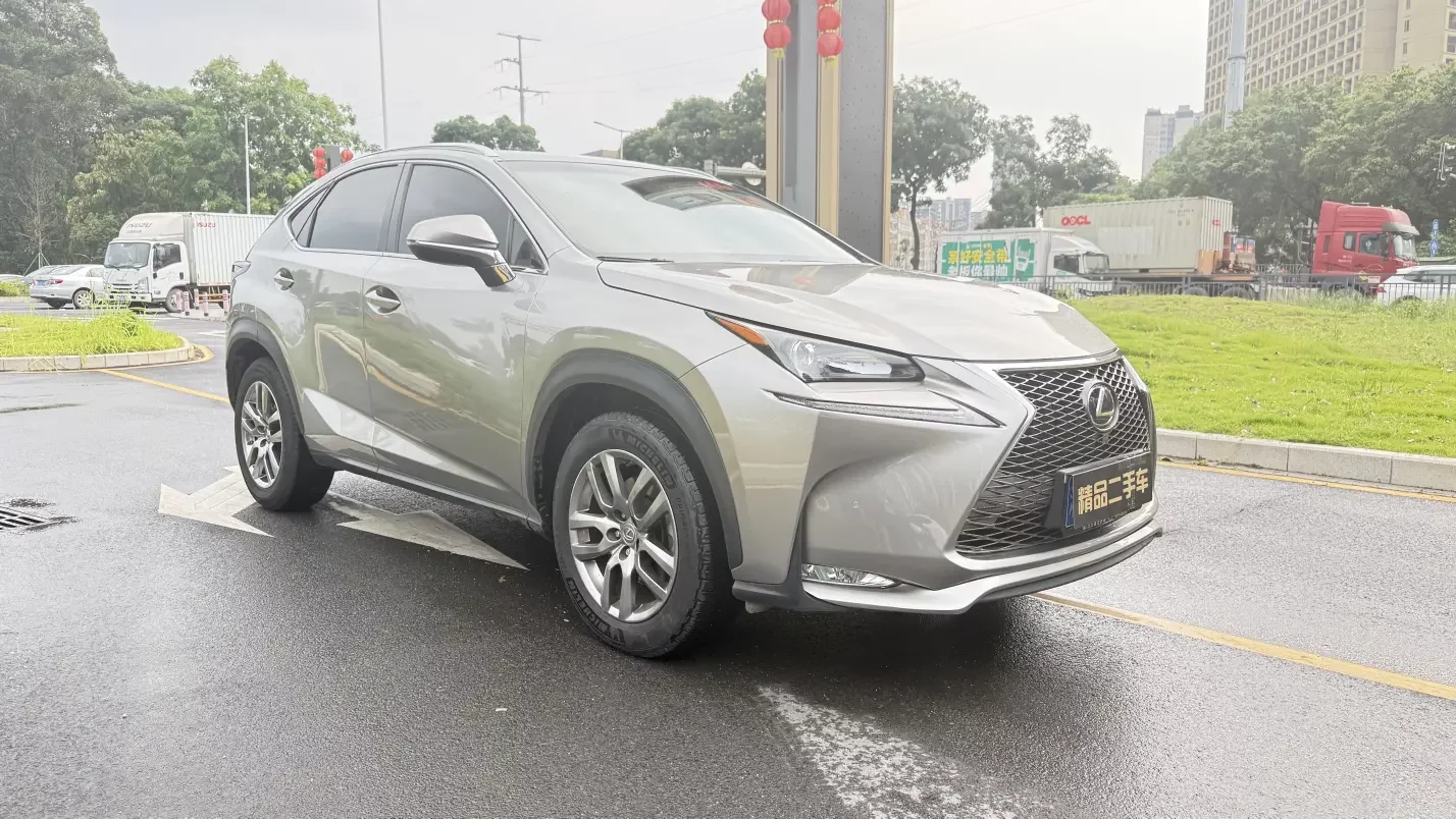 Lexus NX
