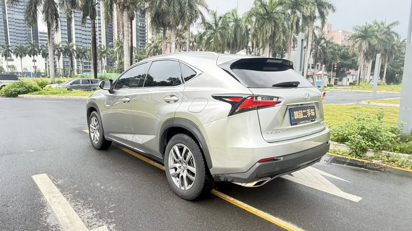 Lexus NX