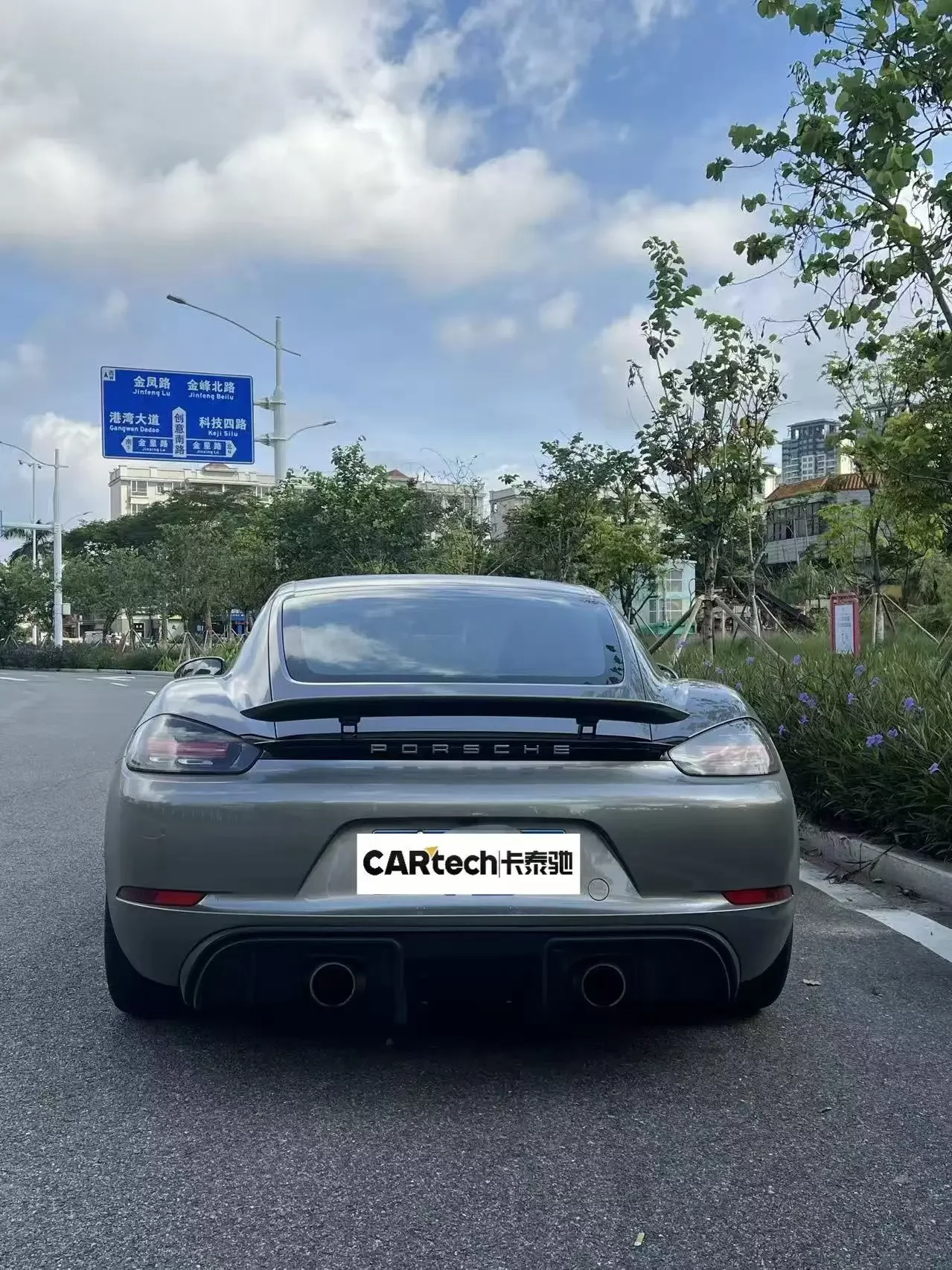 Porsche 718