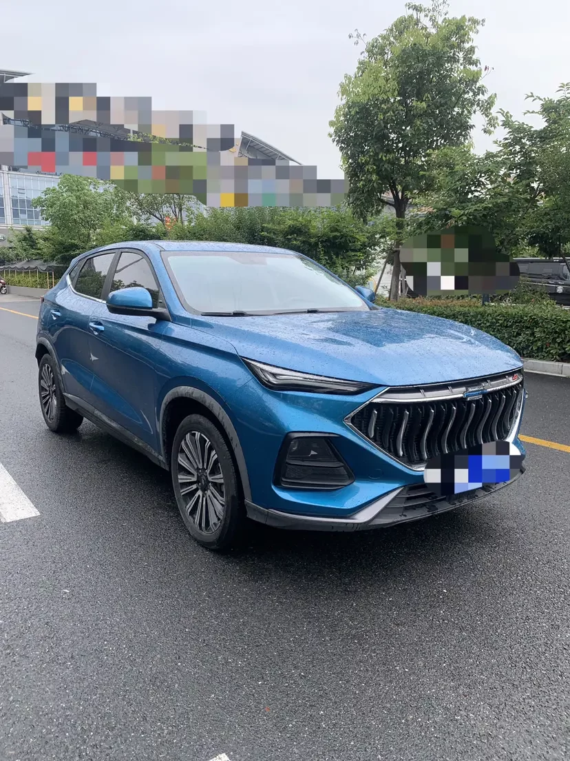 Oshan Changan Auchan X5