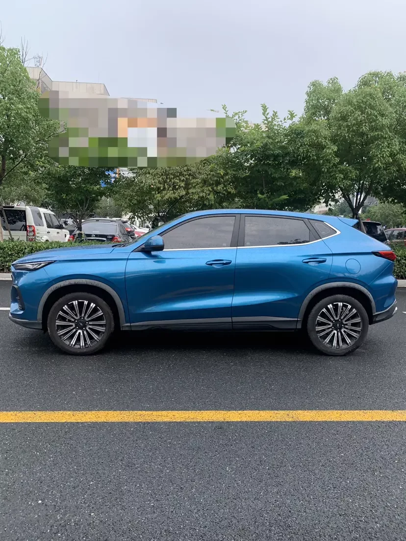 Oshan Changan Auchan X5