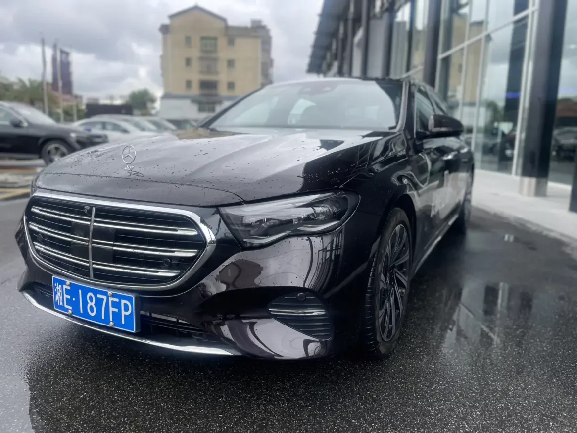 Mercedes-Benz E-Class
