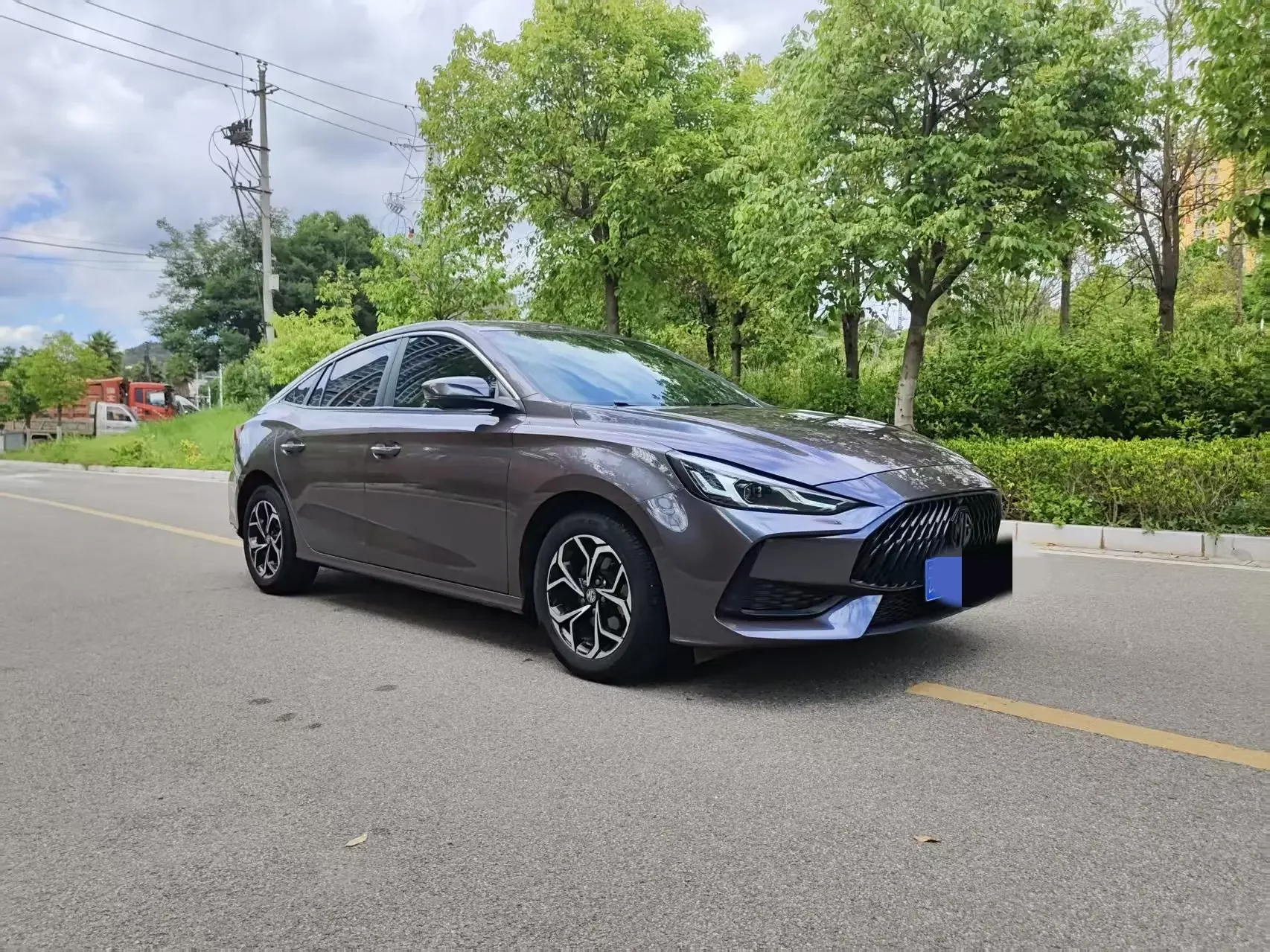 MG 5