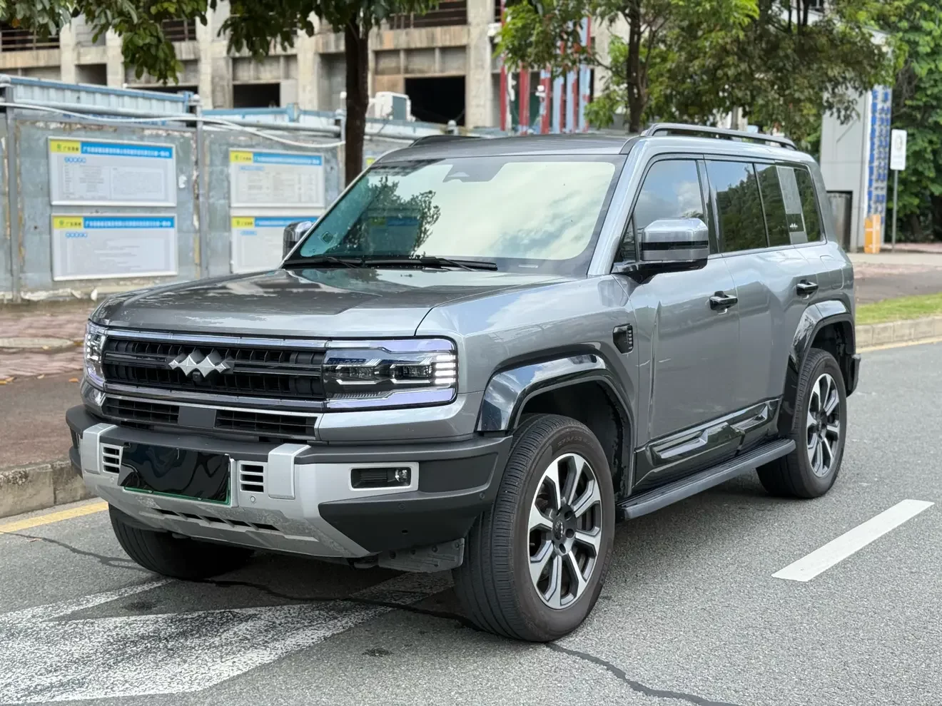 BYD Leopard Leopard 5