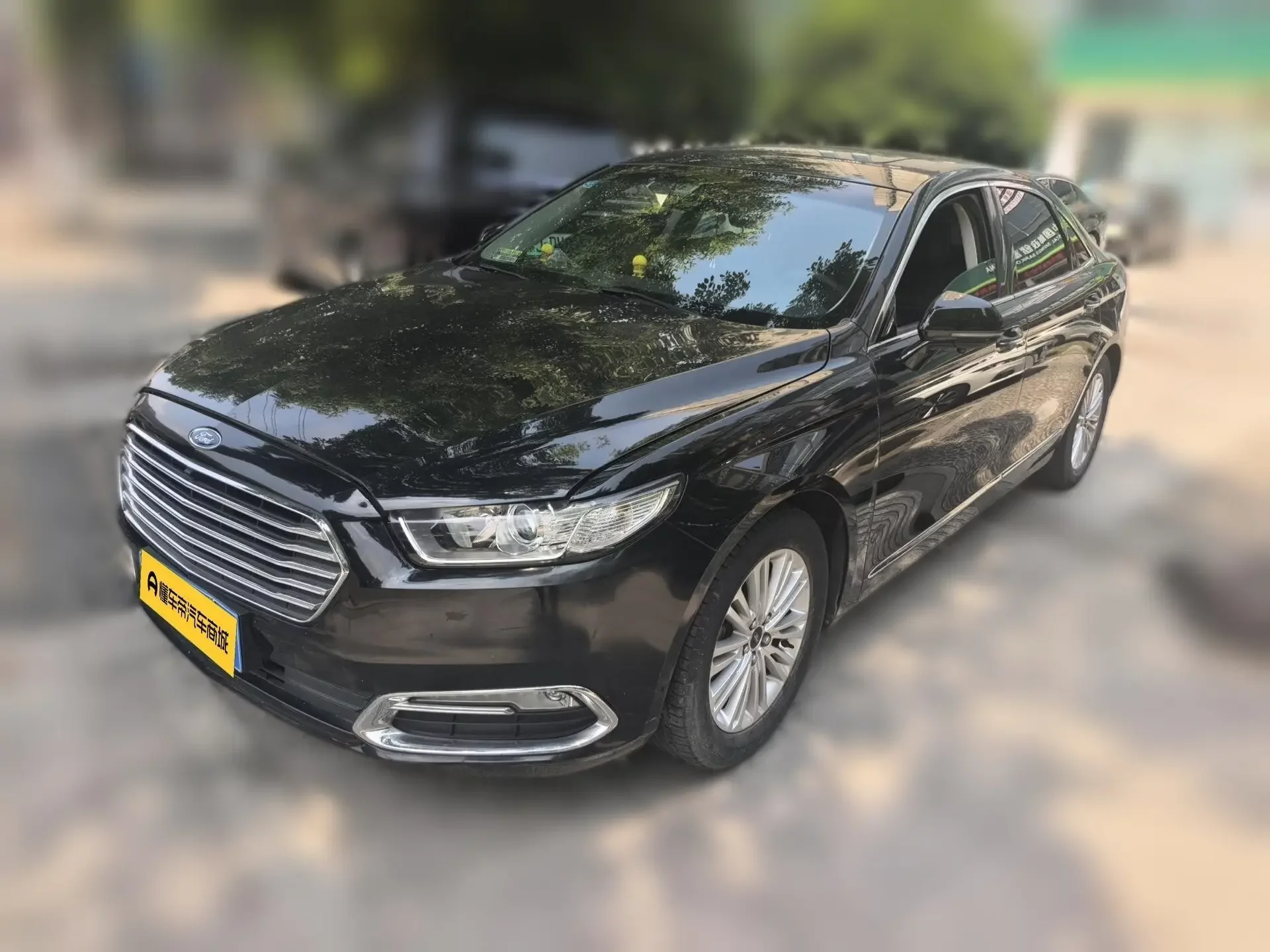 Ford Taurus