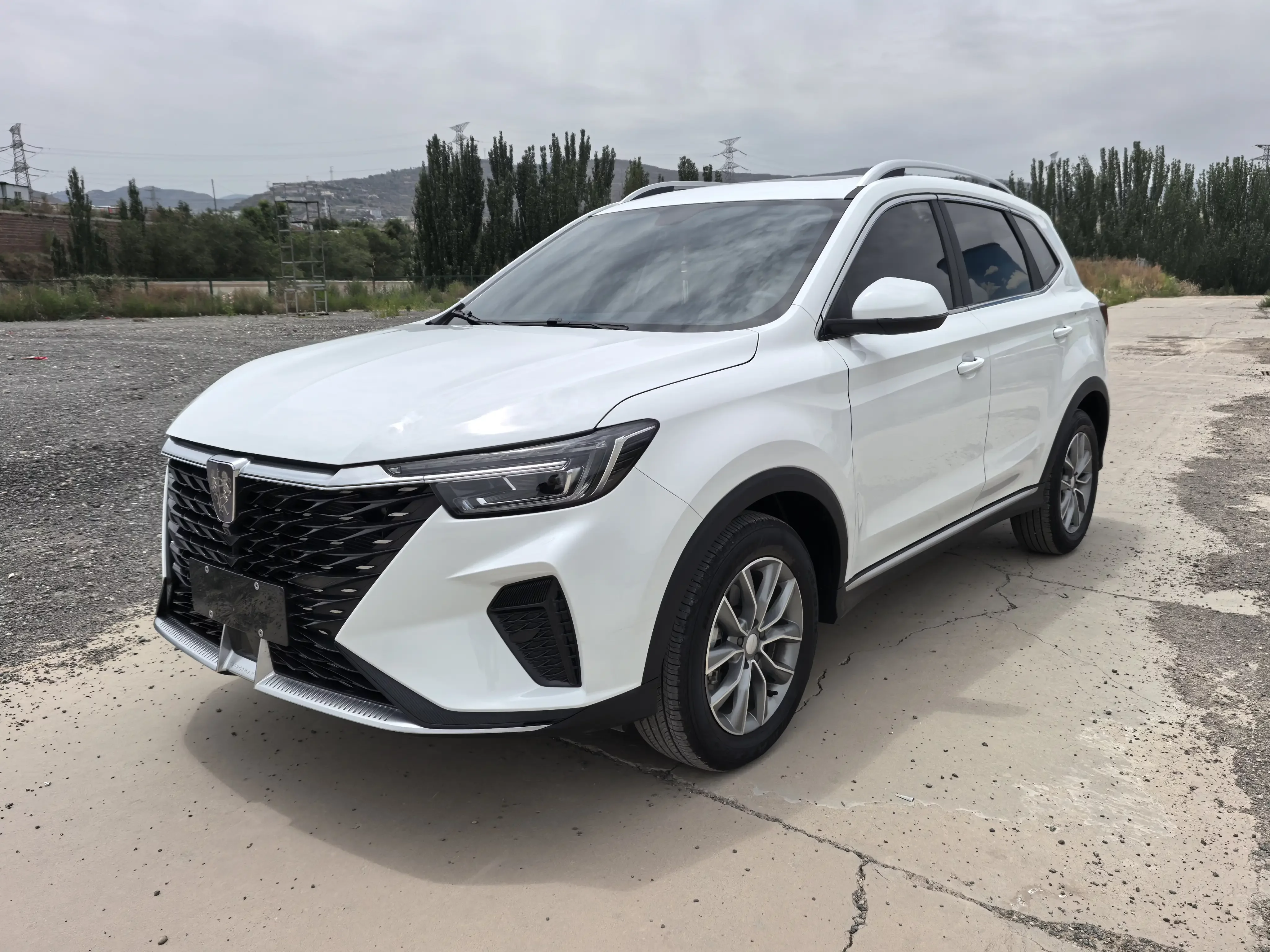 Roewe RX5