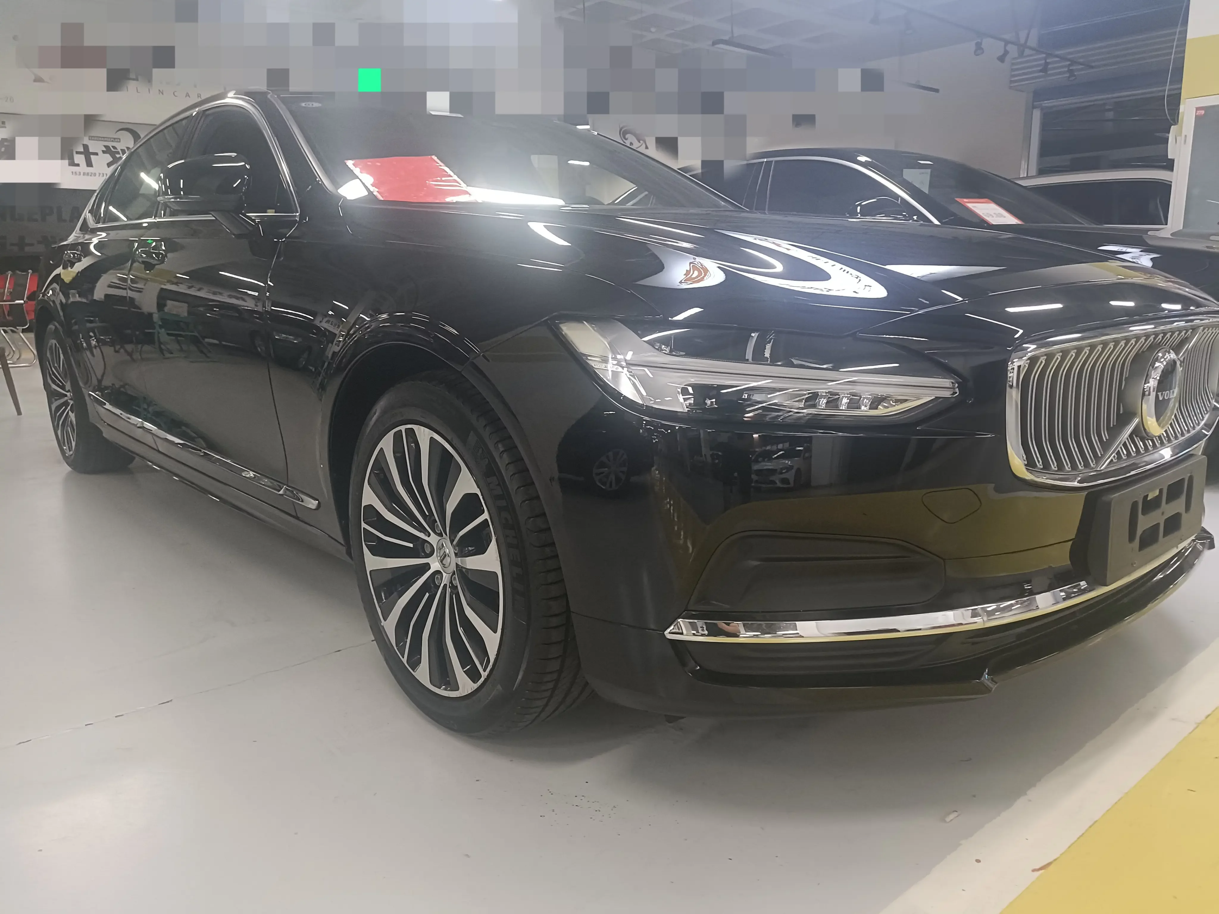 Volvo S90