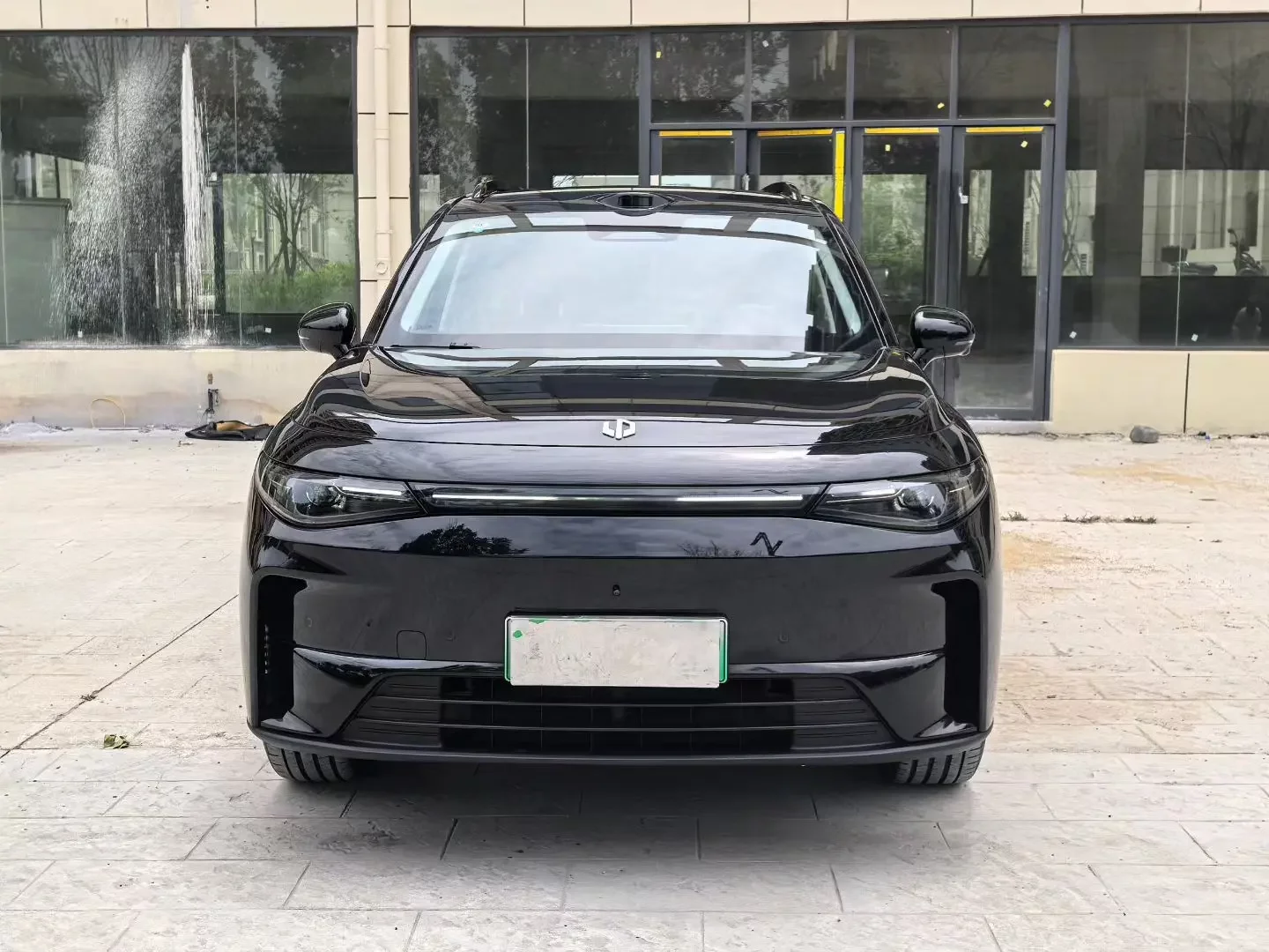 Leapmotor C16