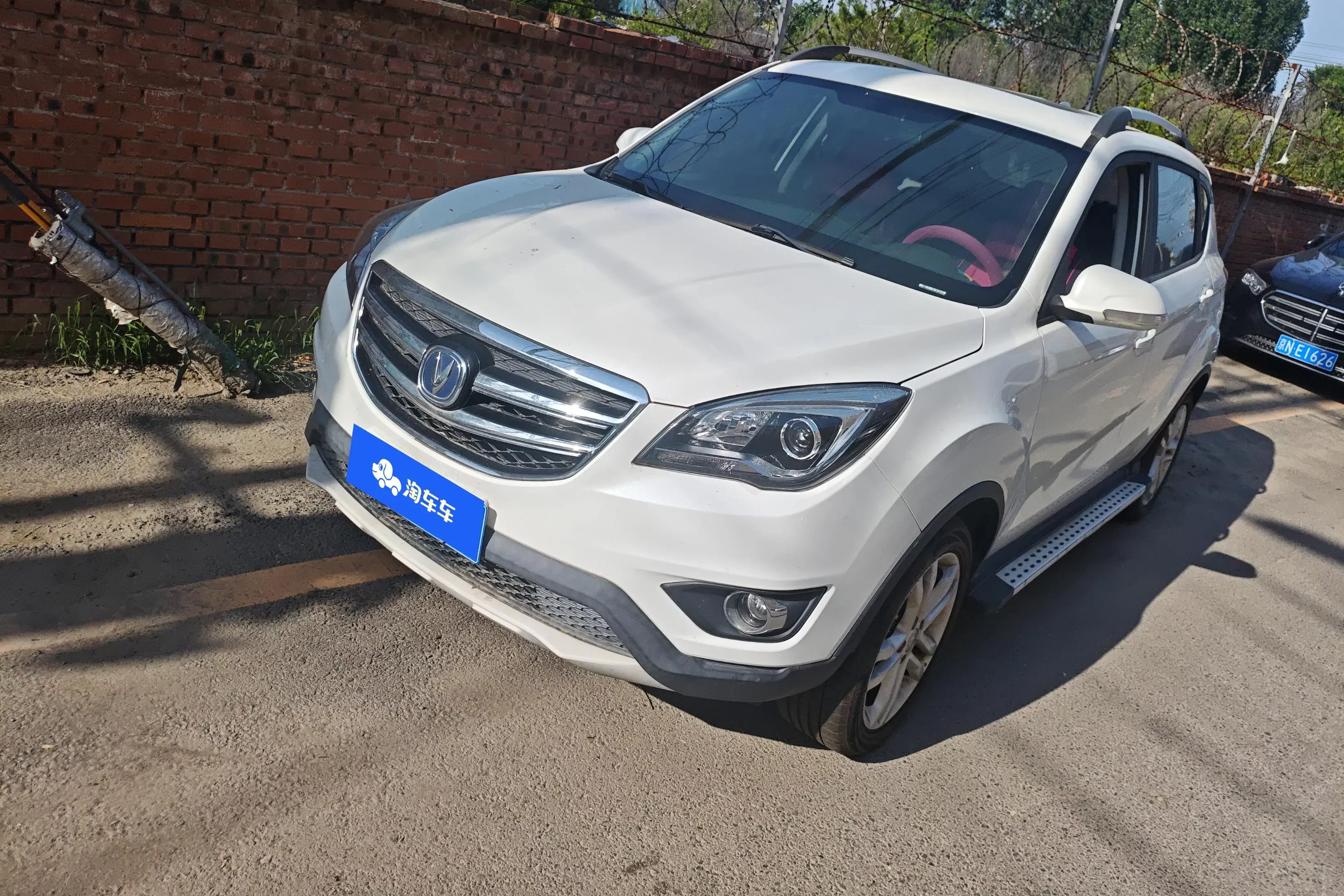 Changan CS35  из Китая