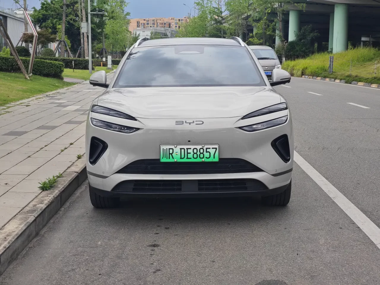 BYD Sea Lion 06EV