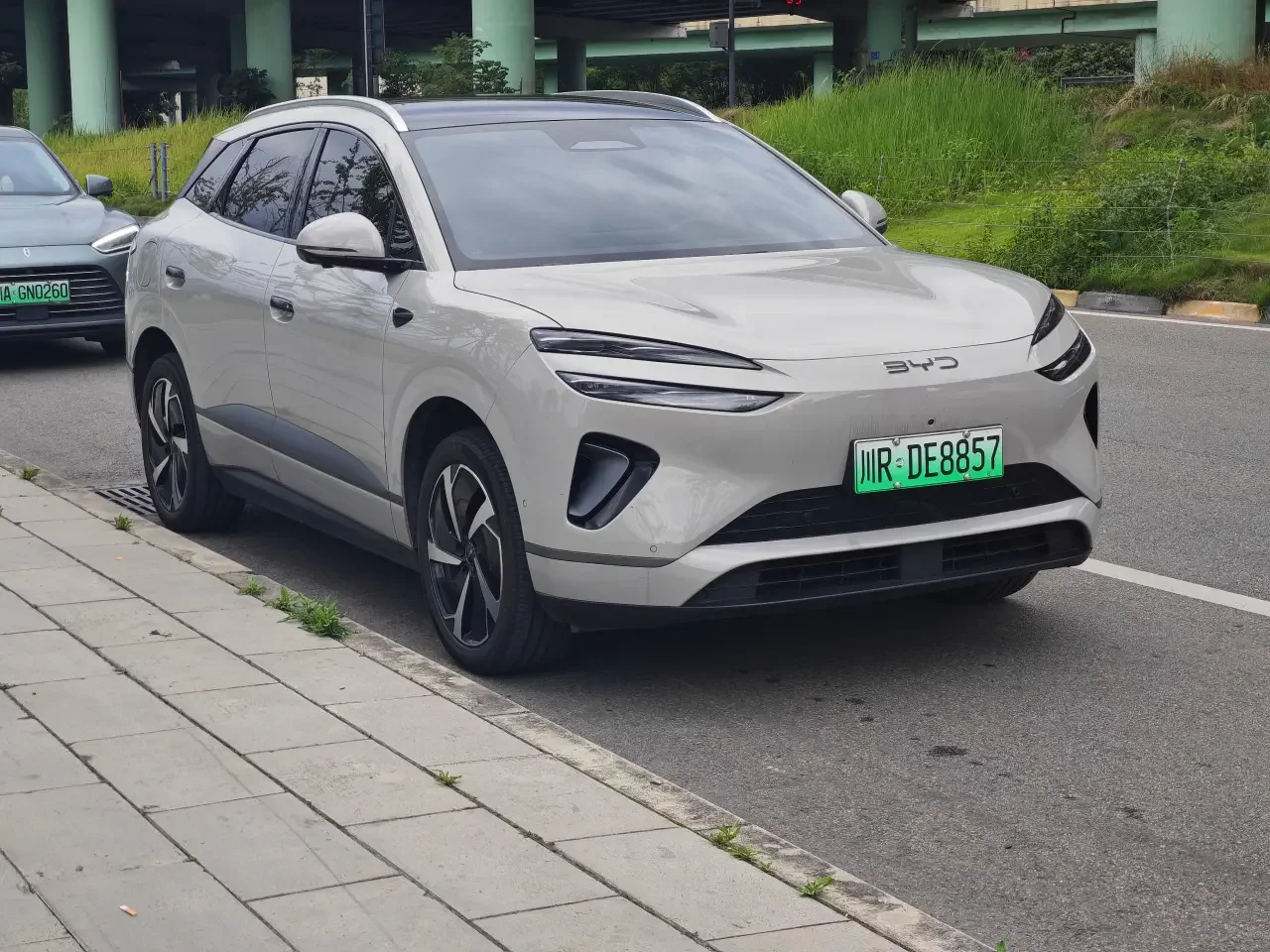BYD Sea Lion 06EV