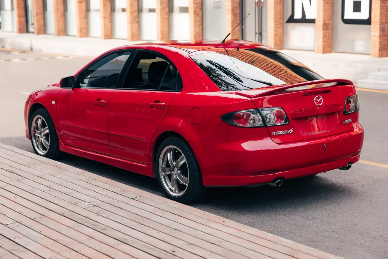Mazda 6