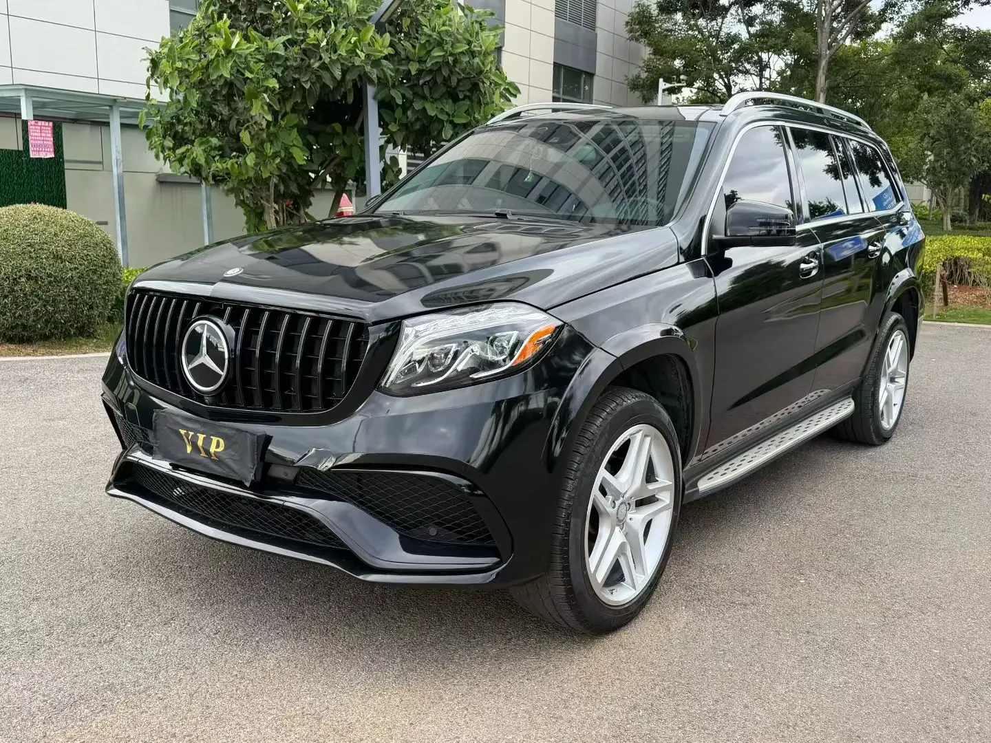Mercedes-Benz GL Class