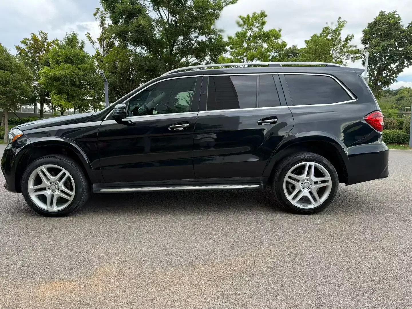 Mercedes-Benz GL Class