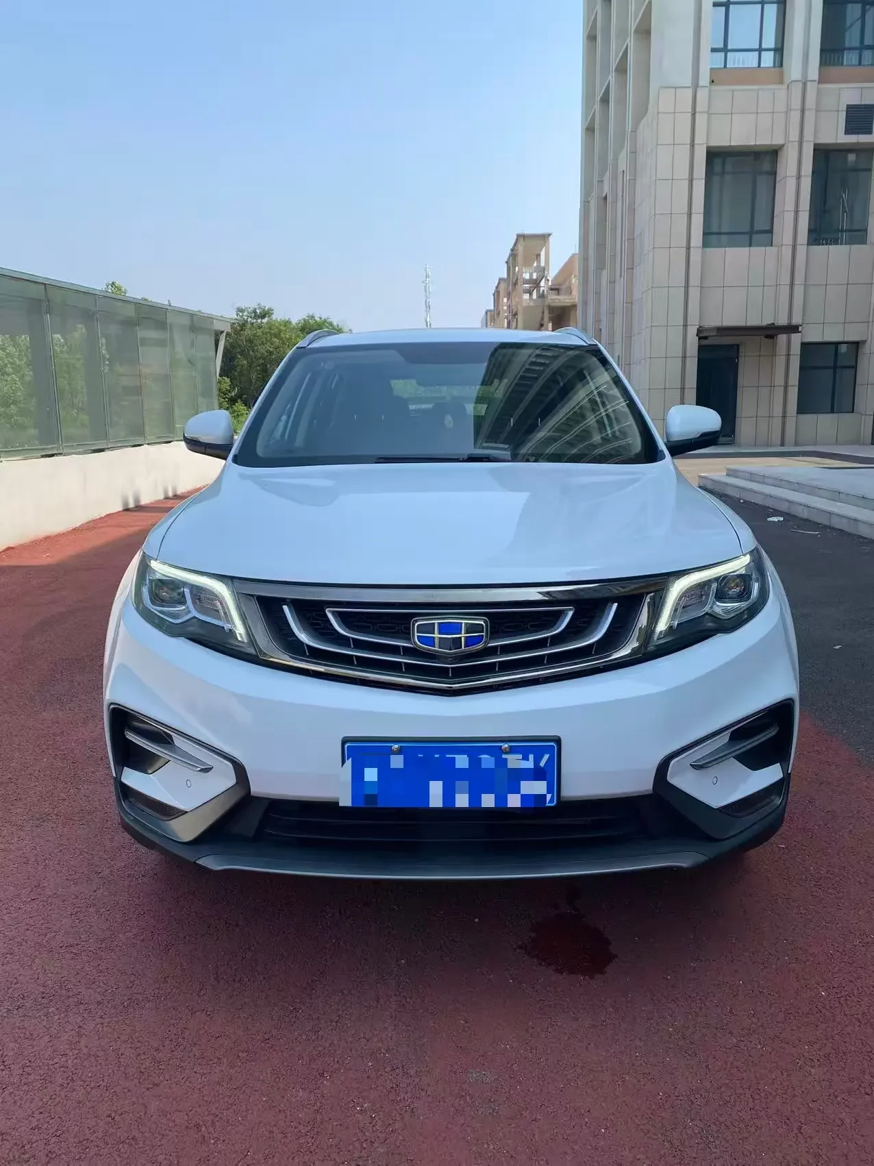 Geely Atlas