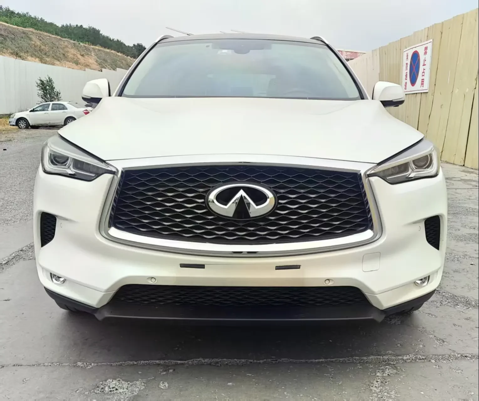 Infiniti QX50