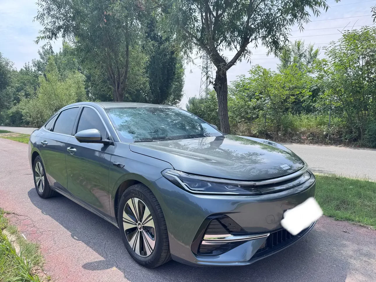 Geely Galaxy A7 EM