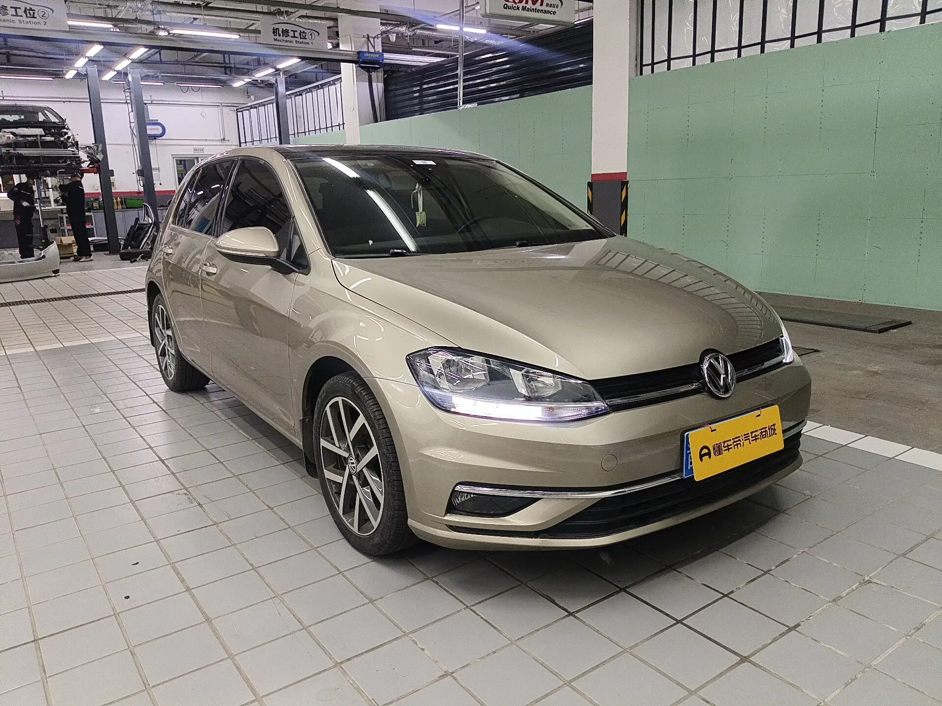 Volkswagen golf