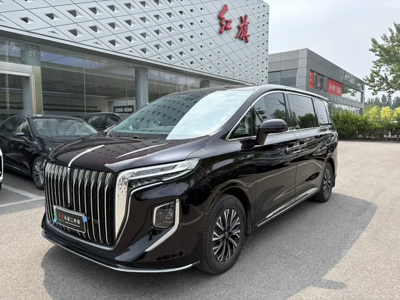 Hongqi HQ9 PHEV  из Китая