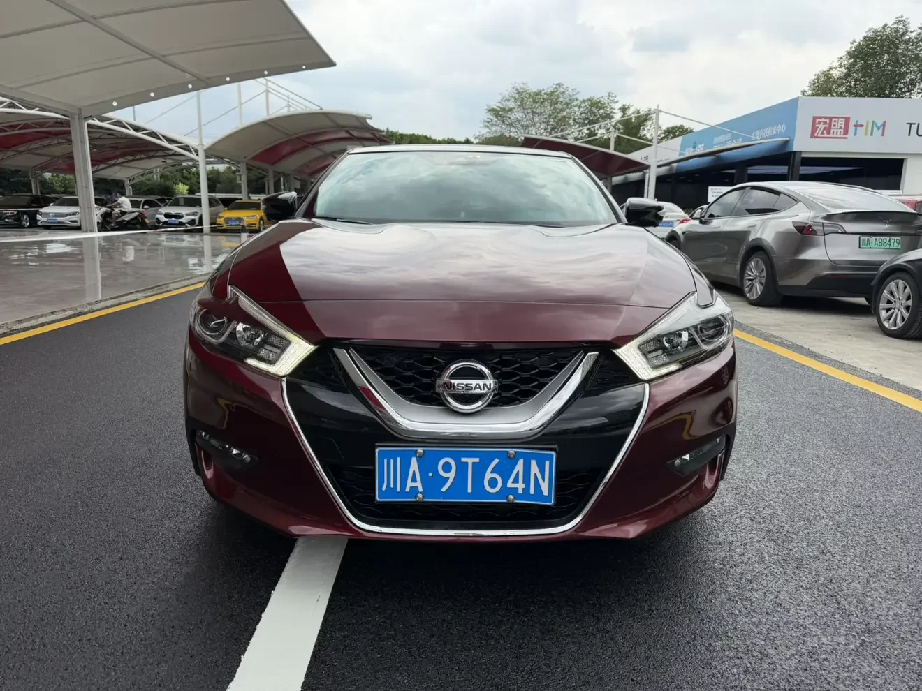 Nissan Sima