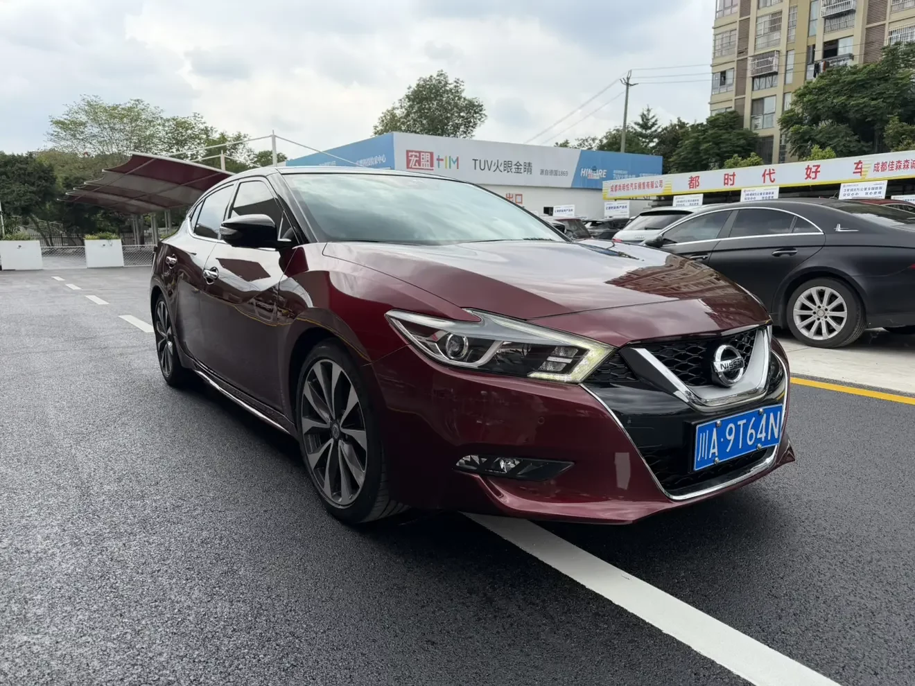 Nissan Sima