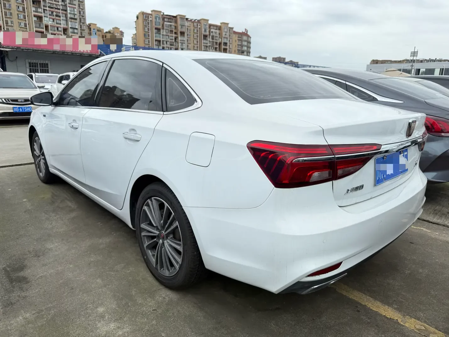 Roewe i6 Classic