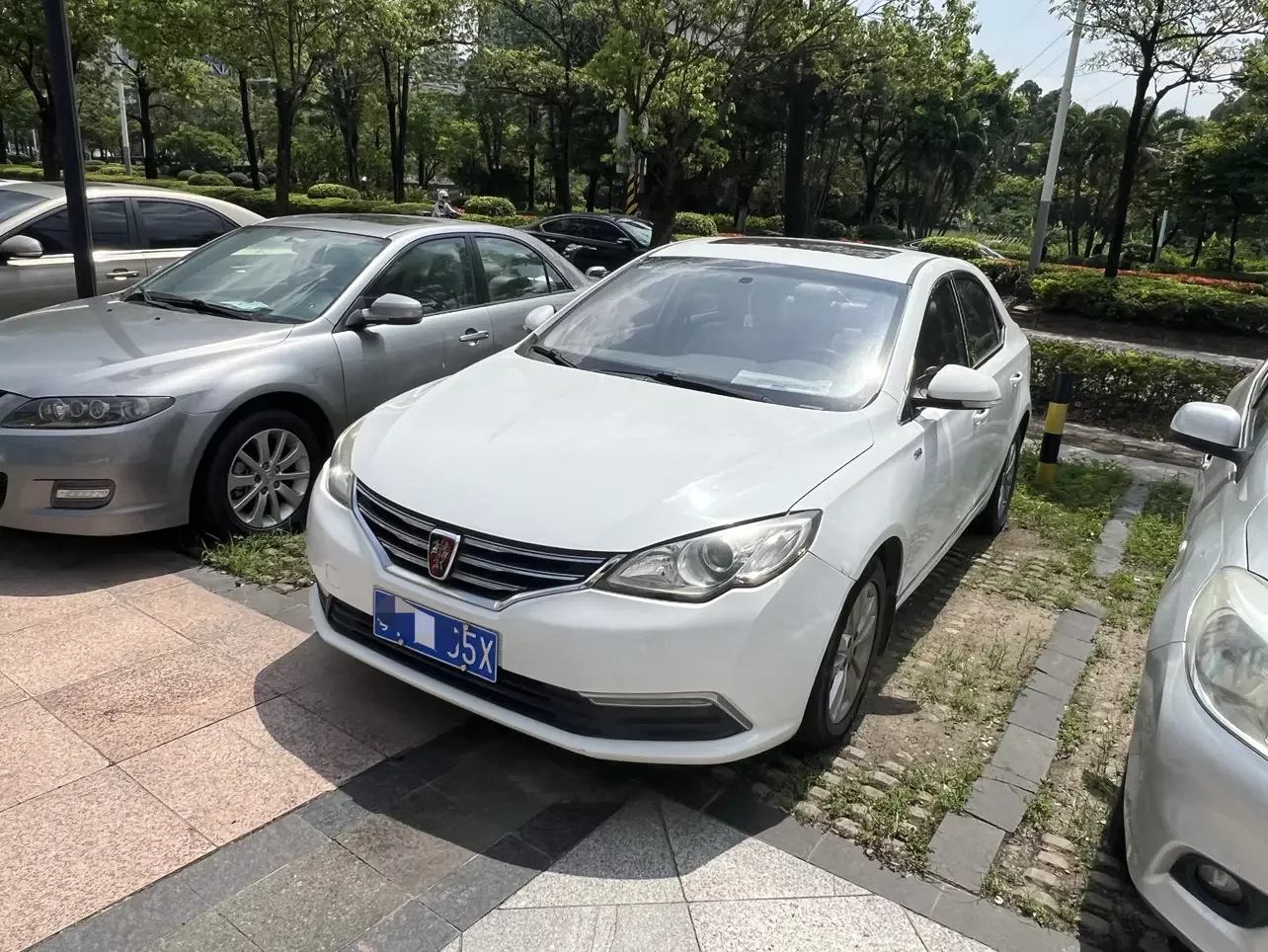 Roewe 360