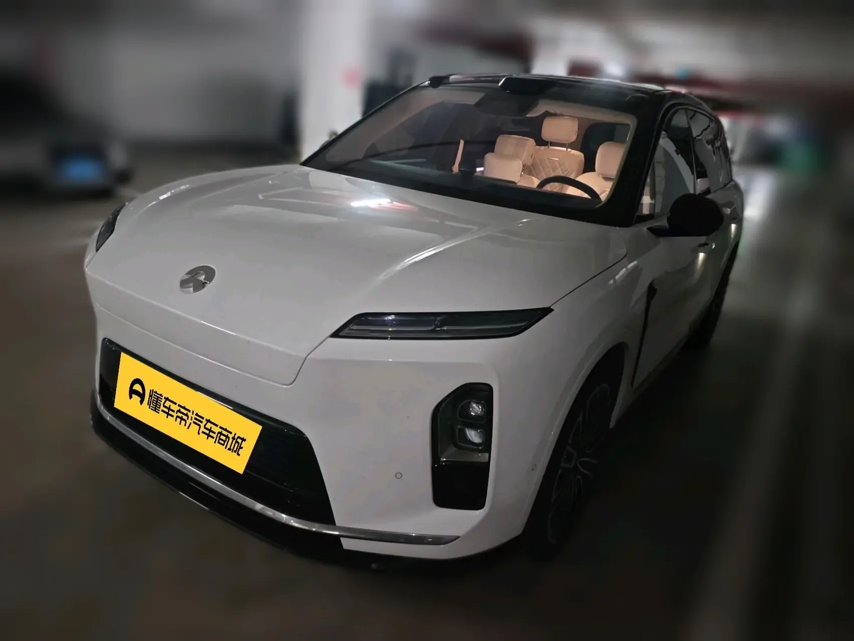 NIO ES8  из Китая