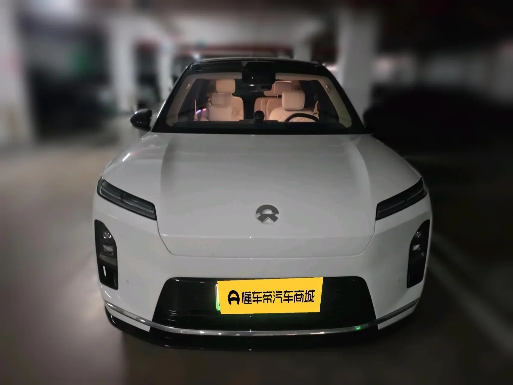NIO ES8  из Китая