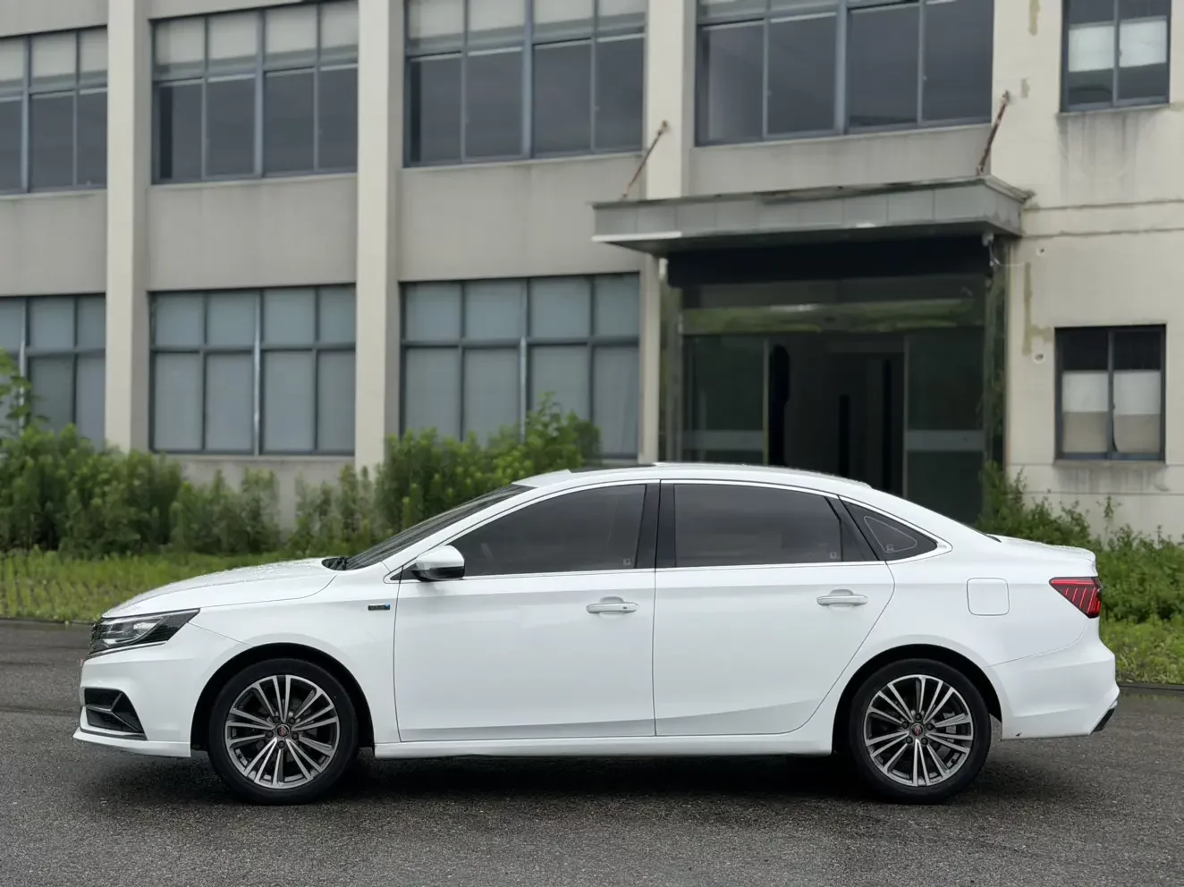 Roewe i6 Classic