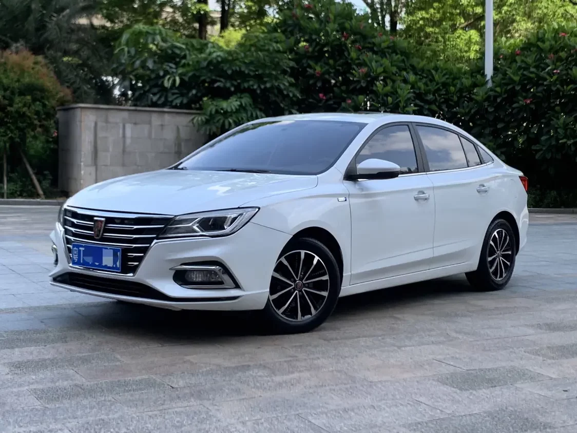 Roewe i5