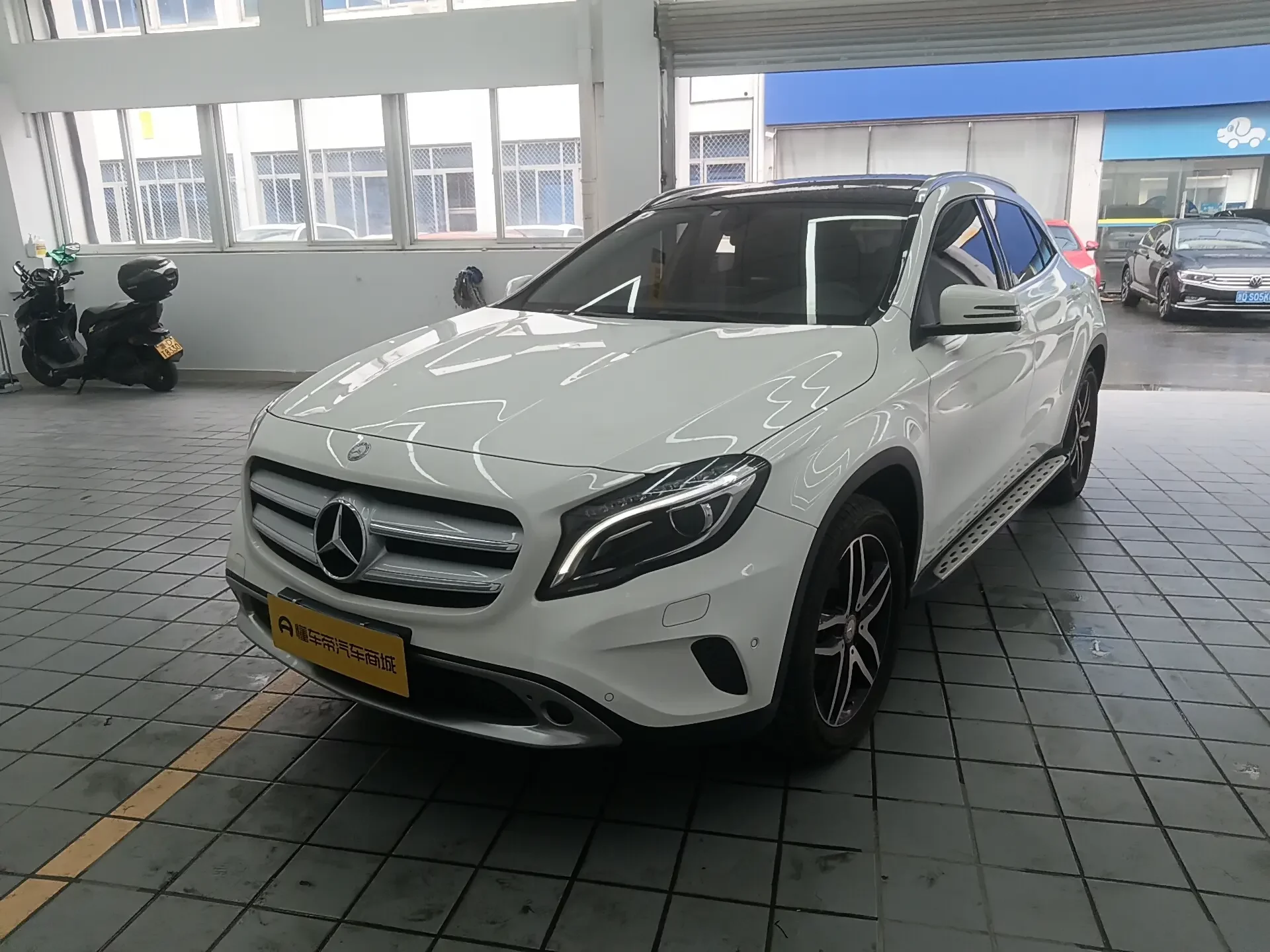Mercedes-Benz GLA