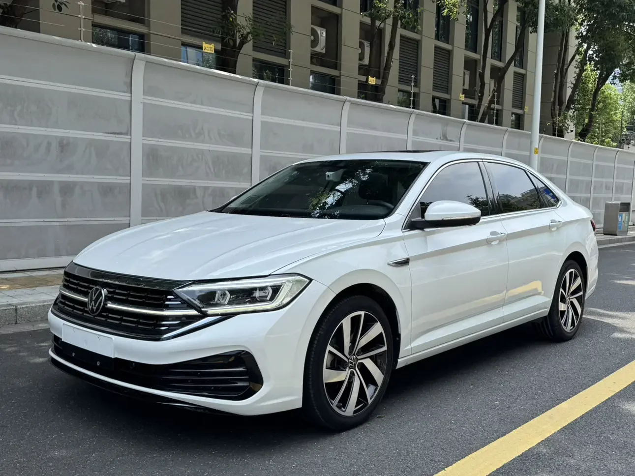 Volkswagen Sagitar