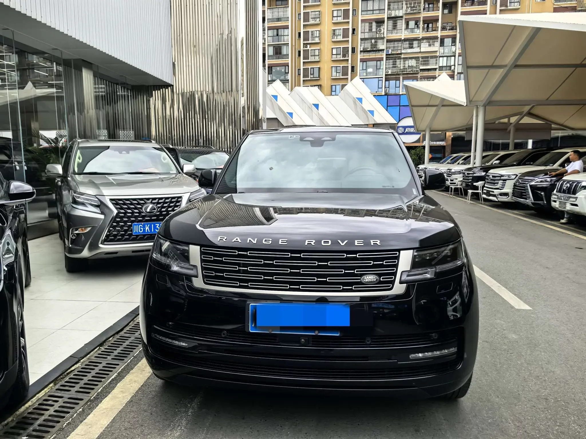 Land Rover range rover