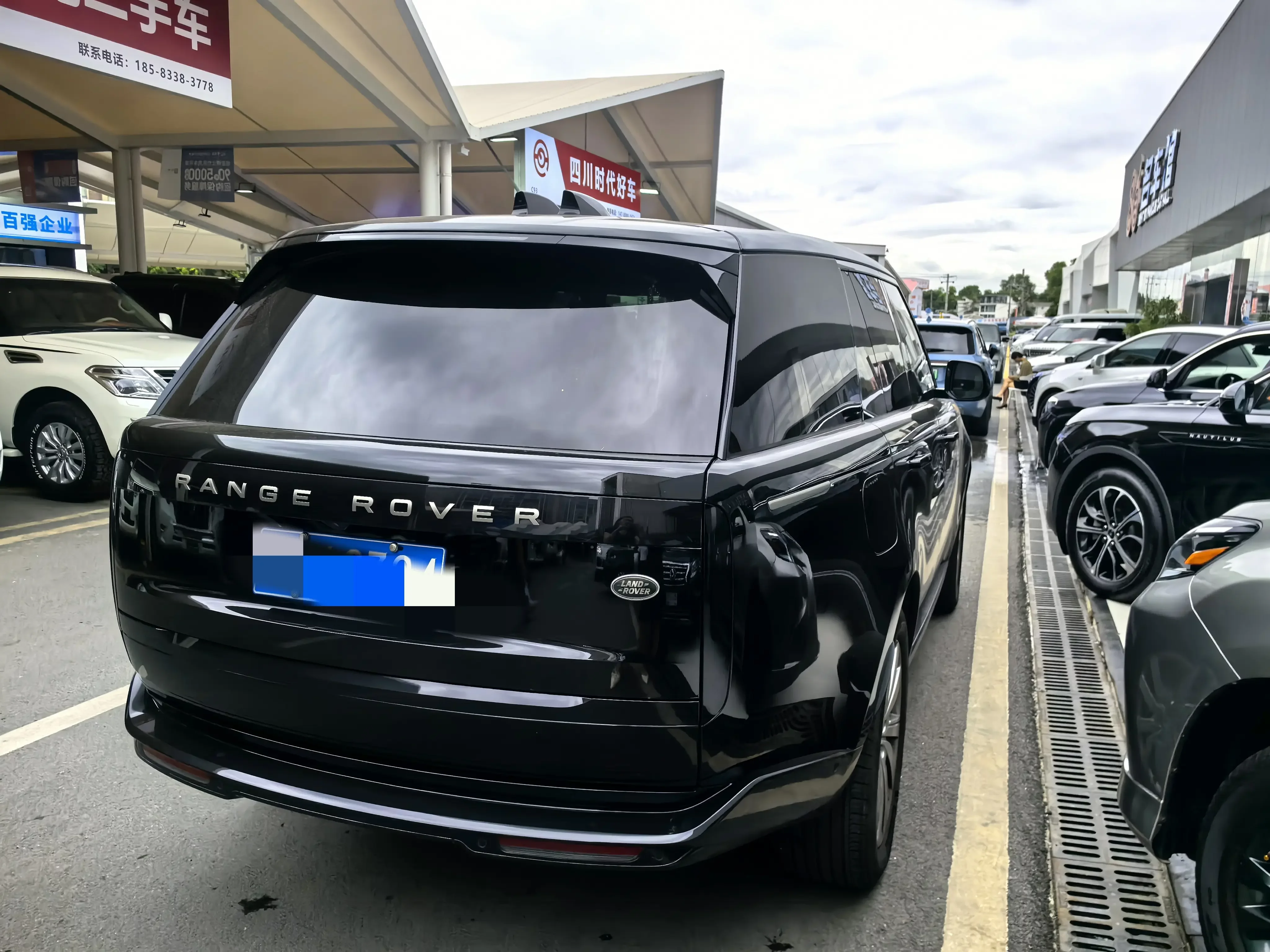 Land Rover range rover