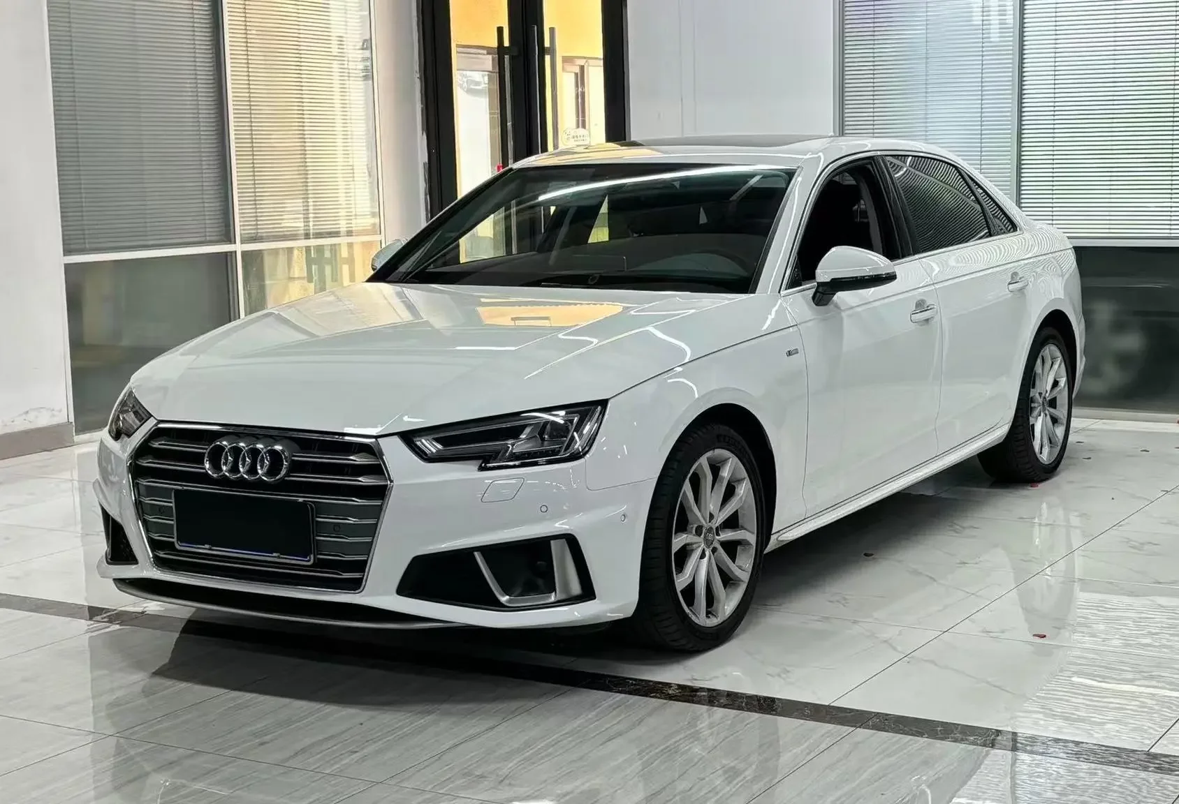 Audi A4L