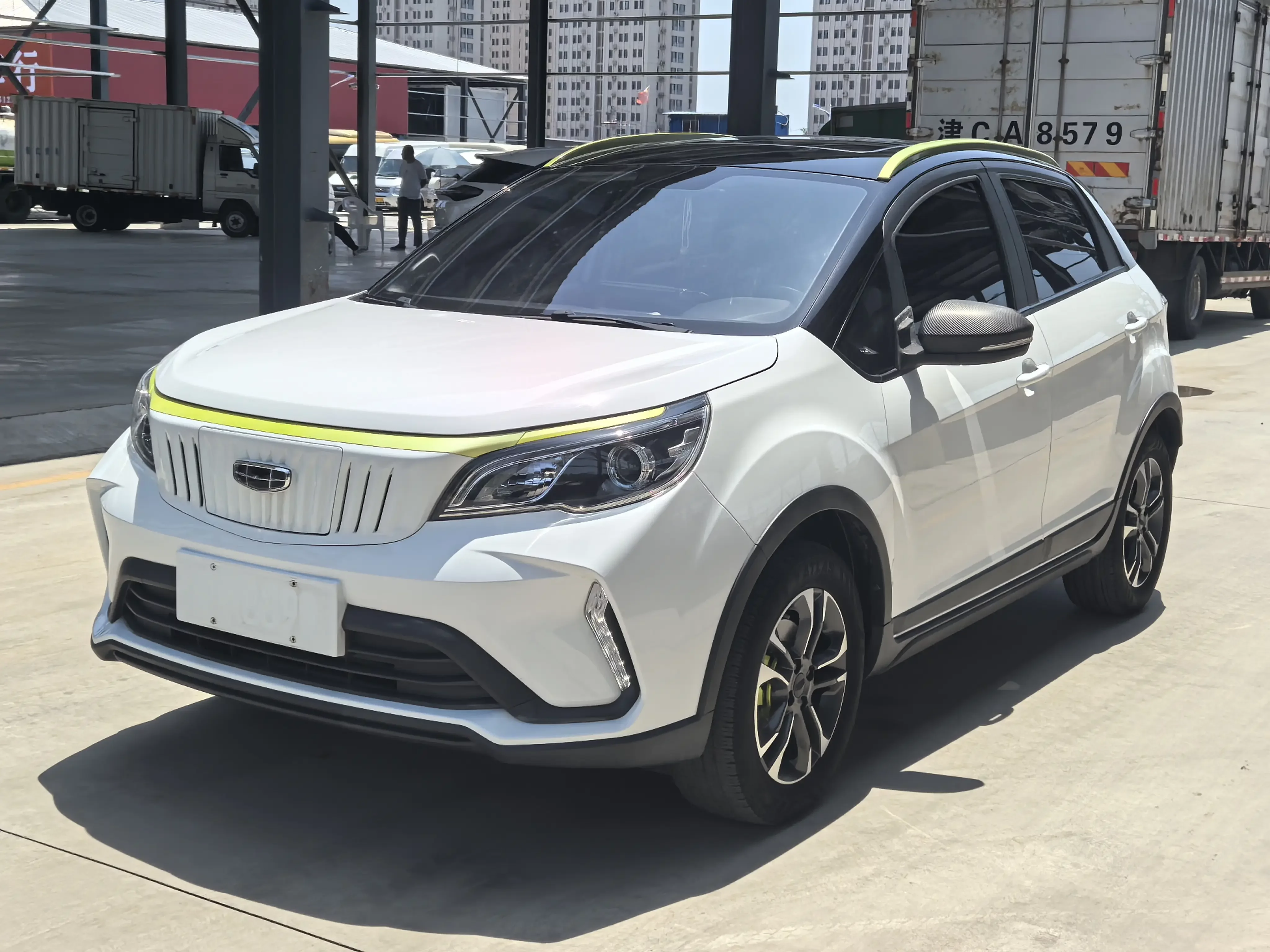 Geely EX3 Kung Fu Cow  из Китая