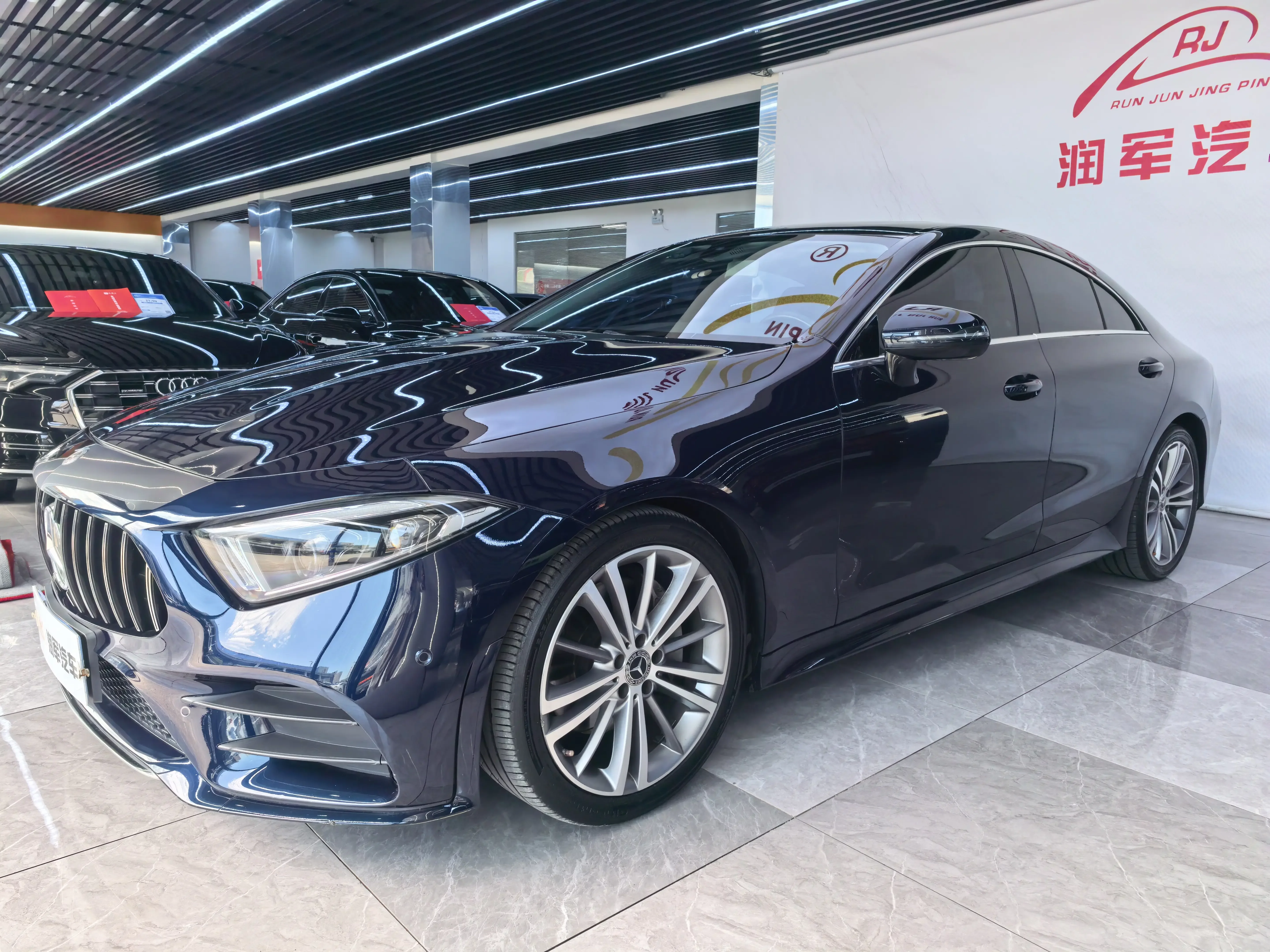 Mercedes-Benz CLS