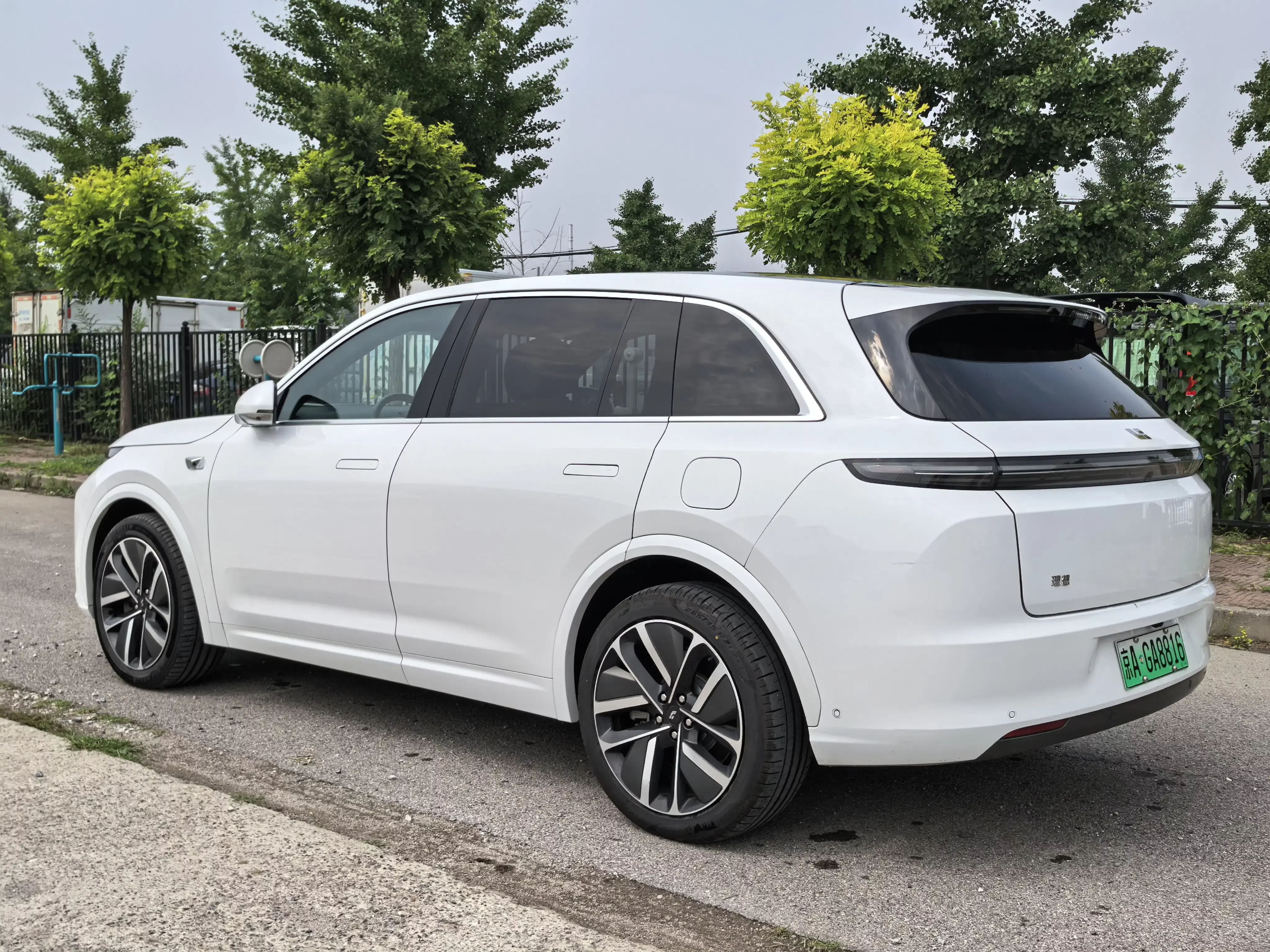 Lixiang L7
