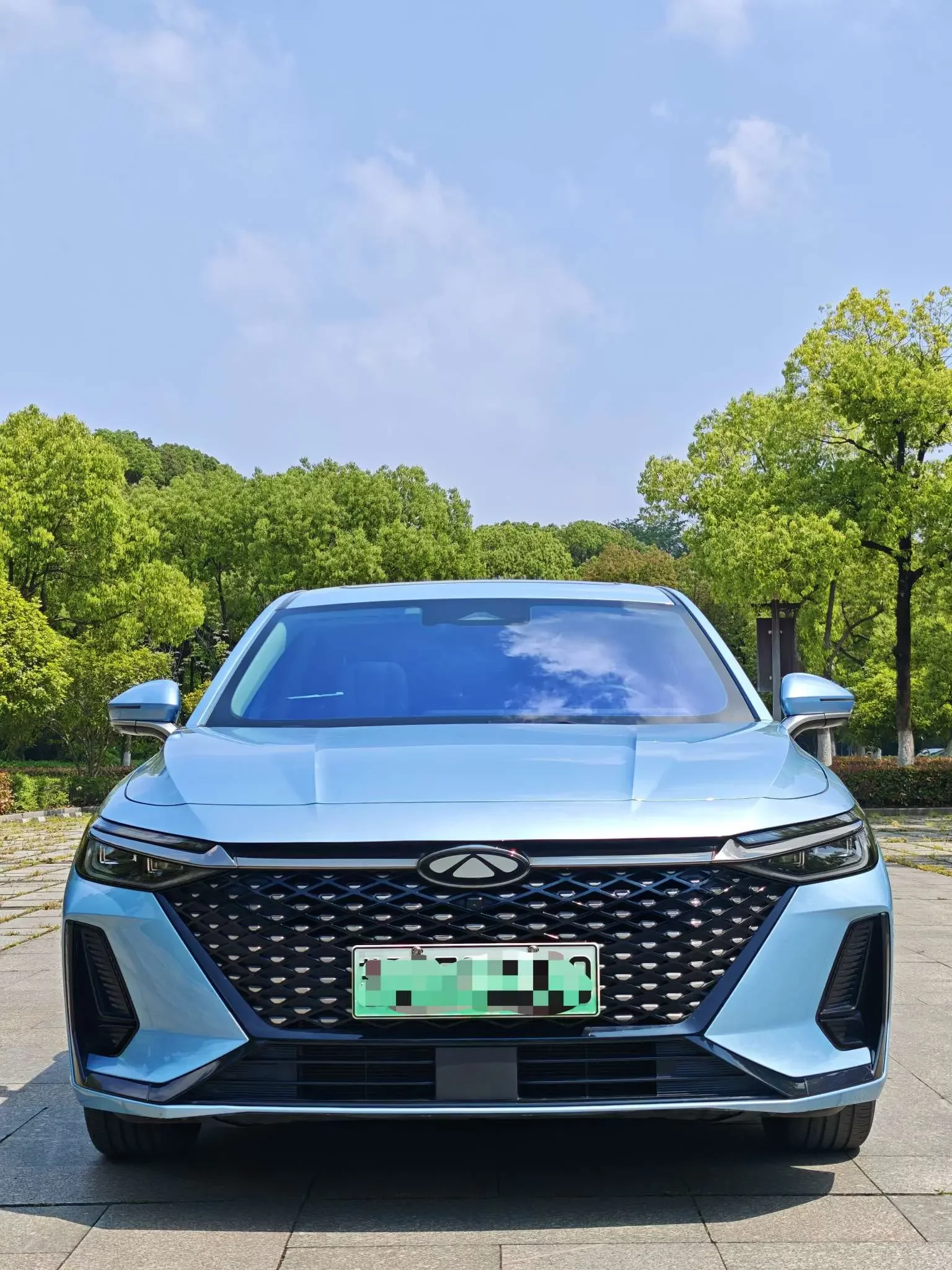 Chery Fengyun A8