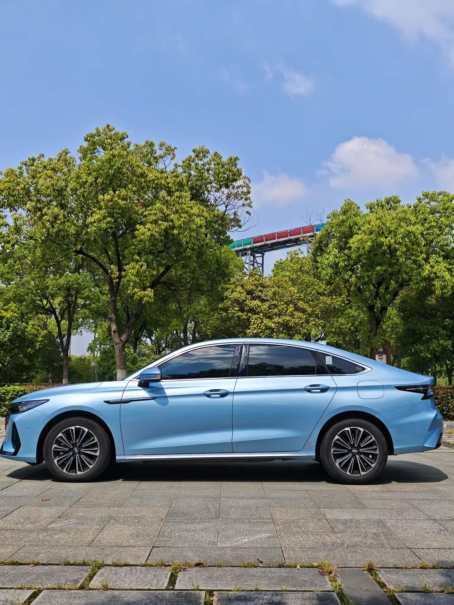 Chery Fengyun A8