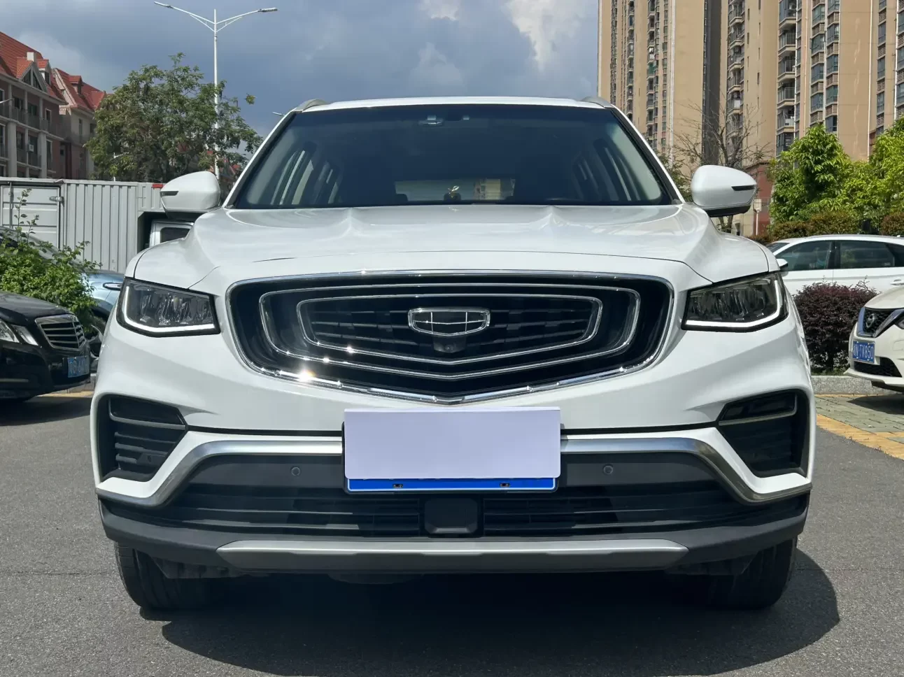 Geely Atlas