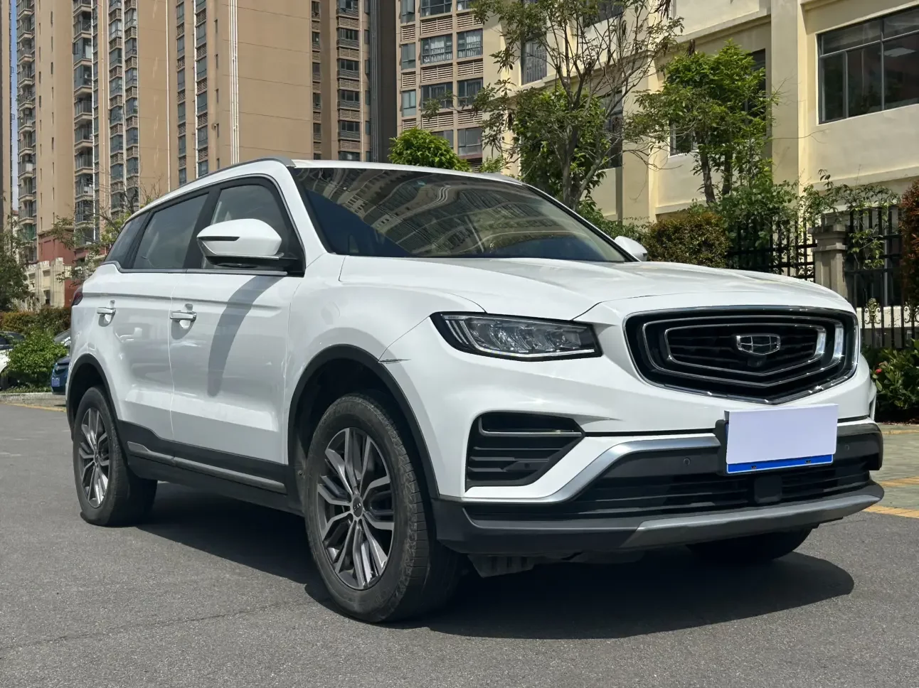 Geely Atlas