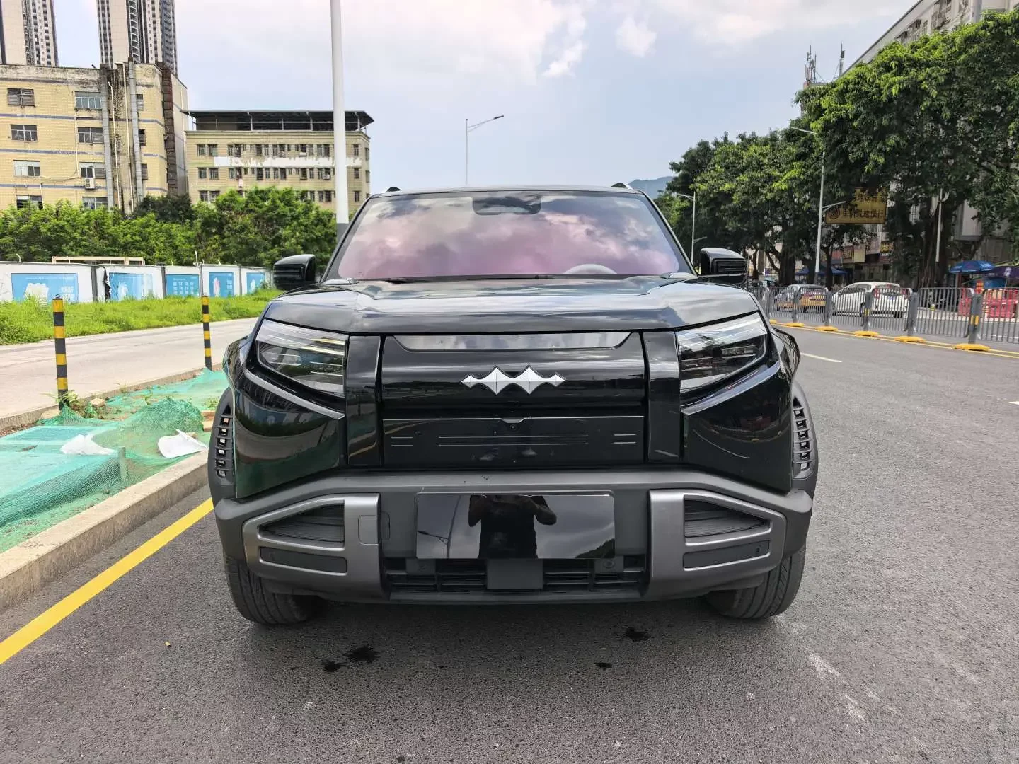 BYD Leopard Titanium 3